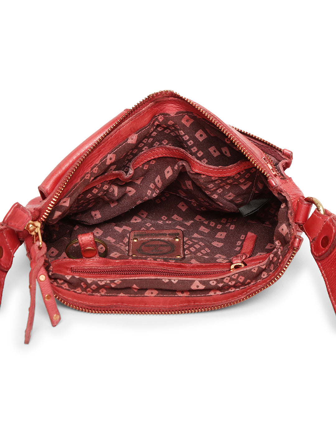 URBAN VOYAGER: OLIVE CROSSOVER SLING BAG BY ART N VINTAGE