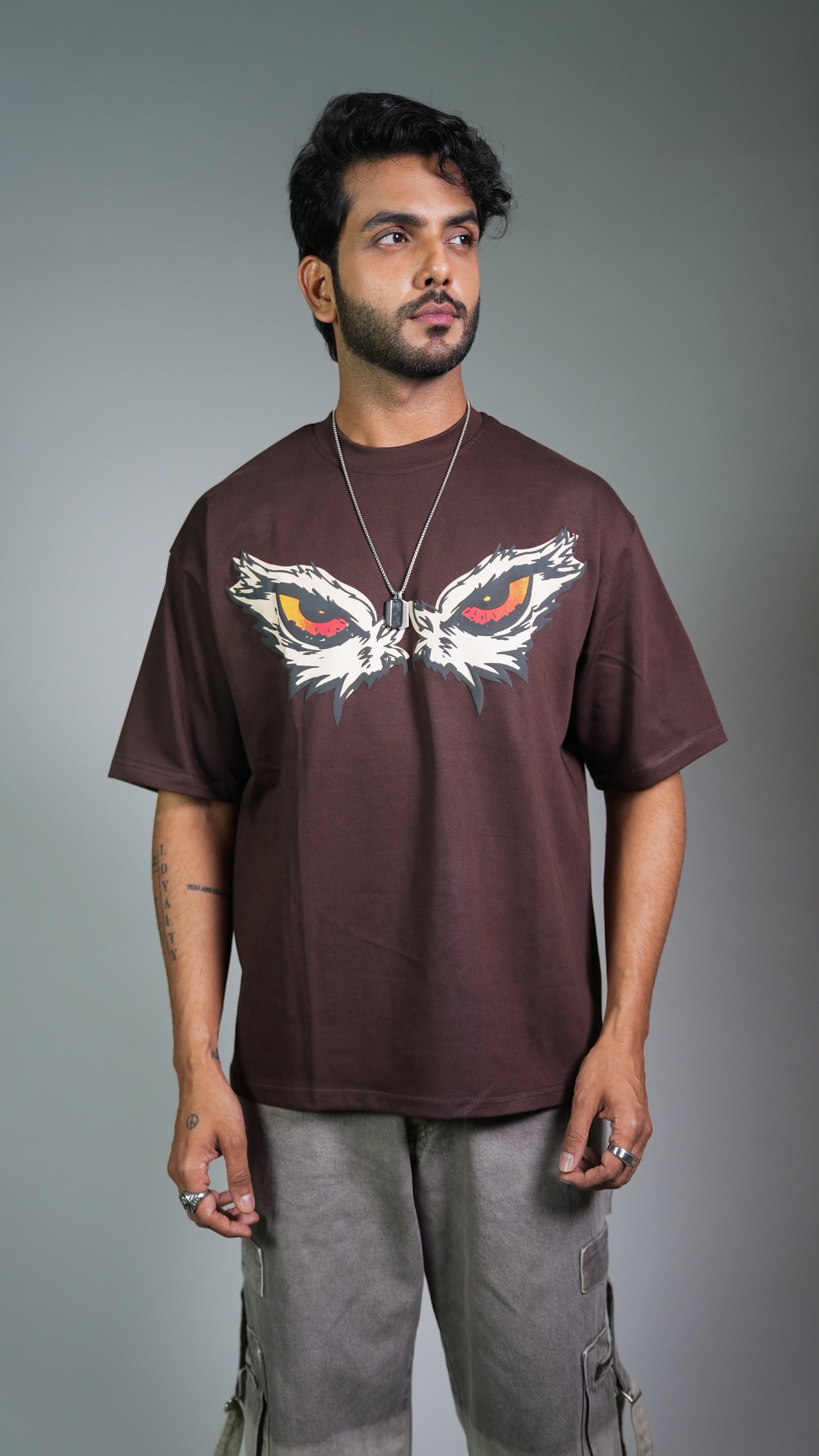 EAGLE EYE BROWN MEN’S OVERSIZED T-SHIRT