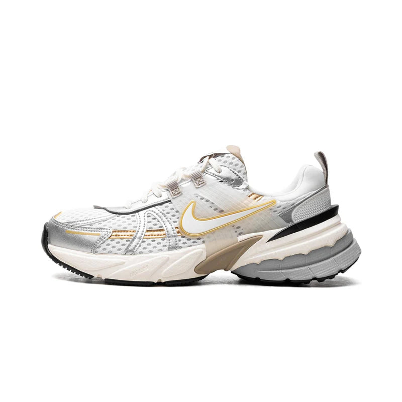 Nike V2K Run Khaki Metallic Silver (W)