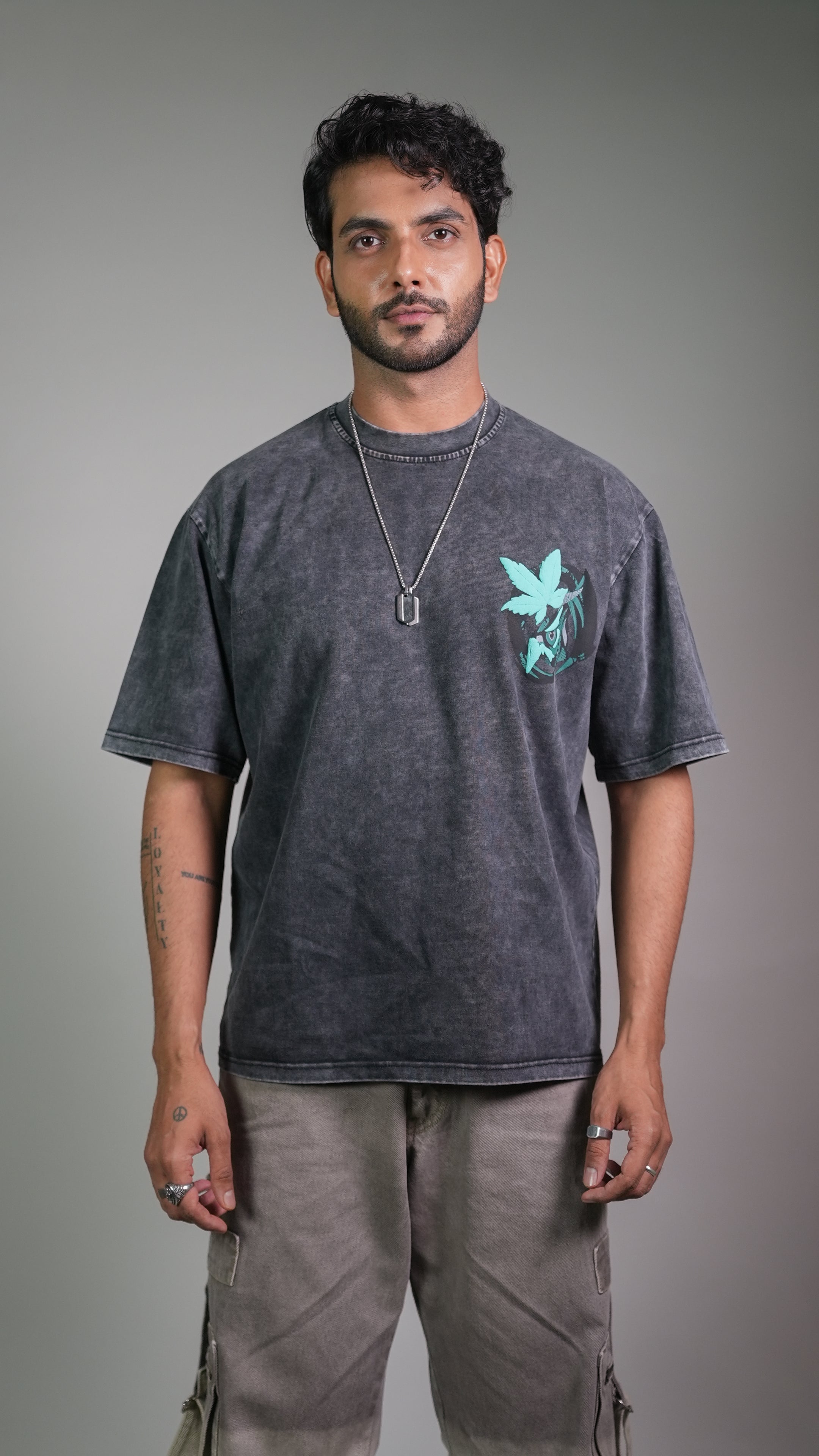 OWL VISION DARK GREY ACIDWASH MEN’S OVERSIZED T-SHIRT