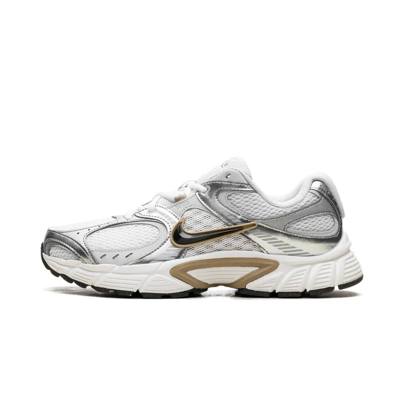 Nike V5 RNR Parachute Beige Metallic Pewter
