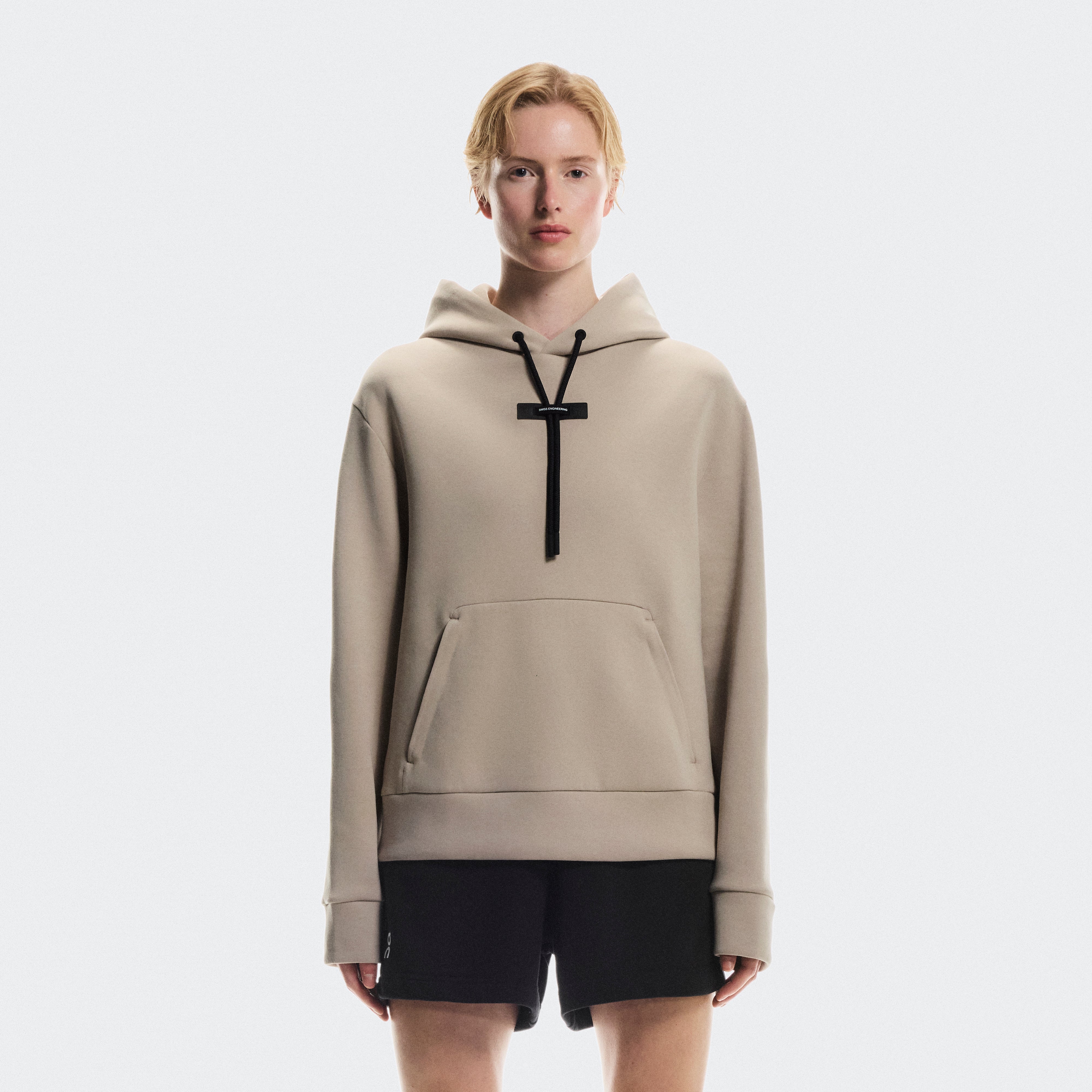 Focus Tech Hoodie - Womens