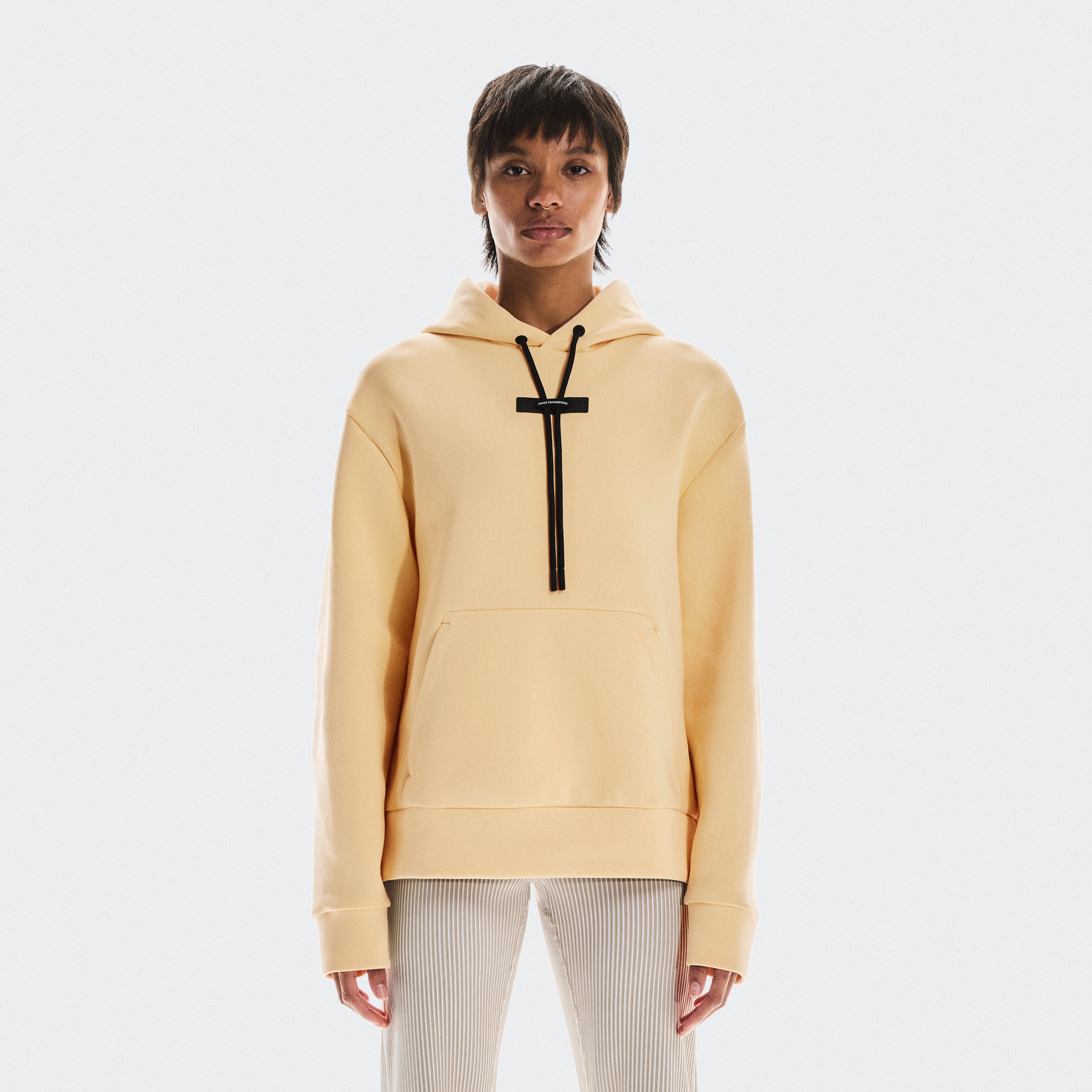 Focus Tech Hoodie - Womens