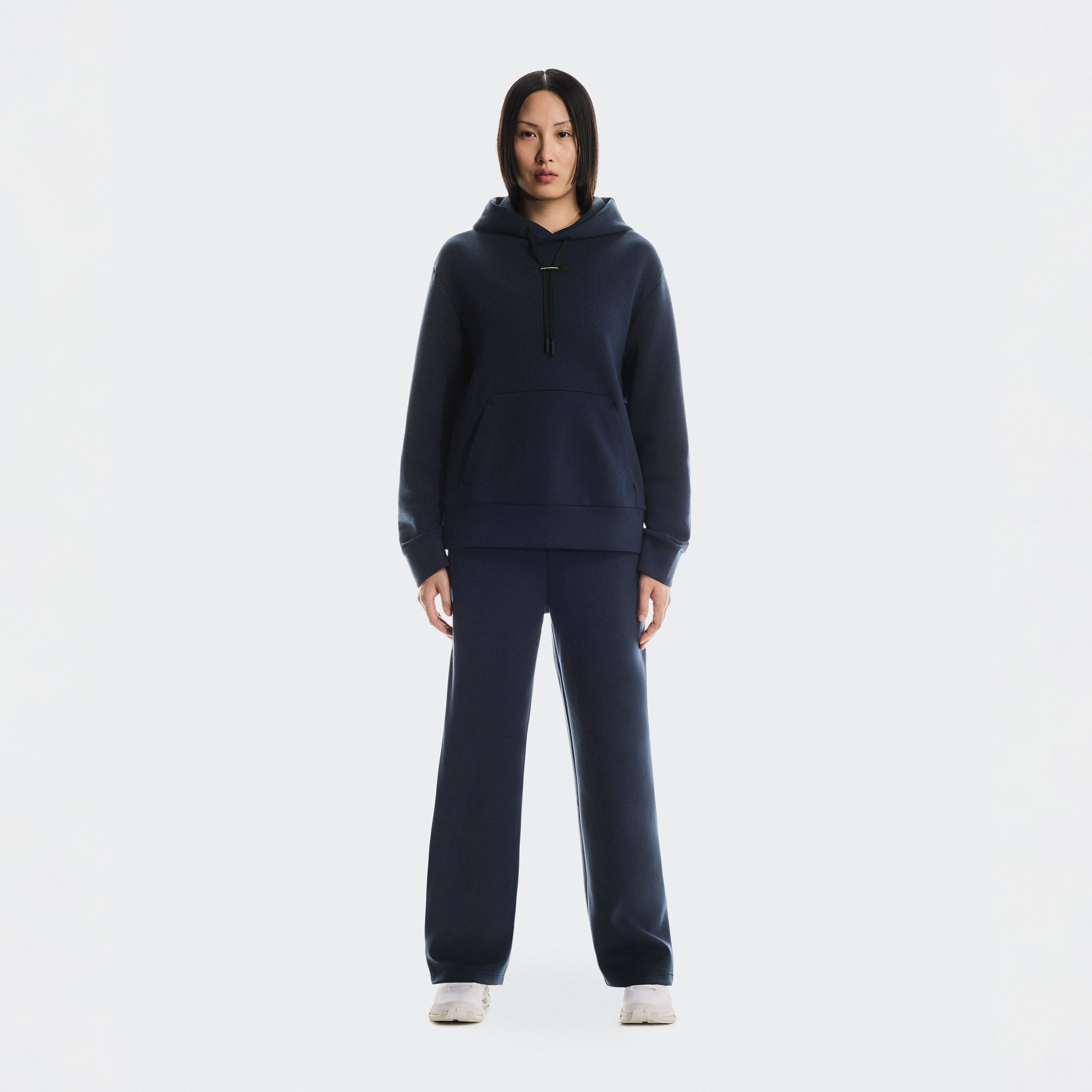 Focus Tech Sweatpants - Womens