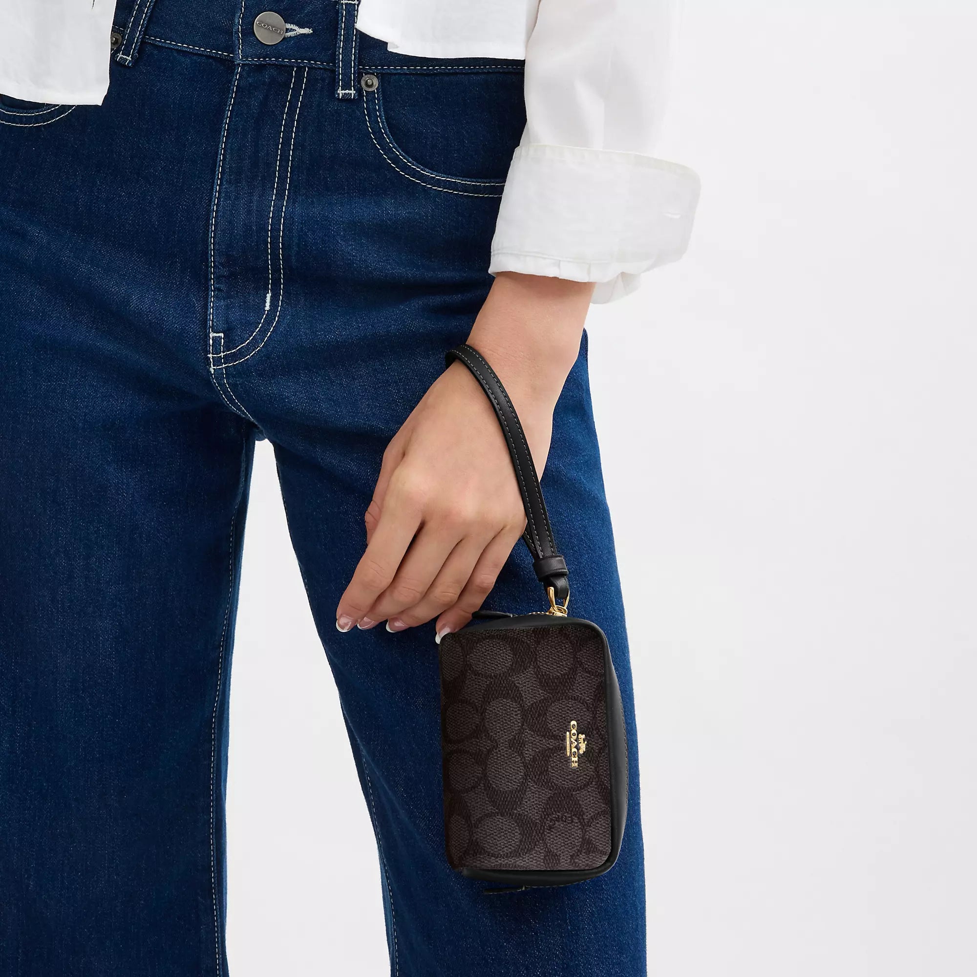 Coach Pouch Wristlet In Signature Canvas