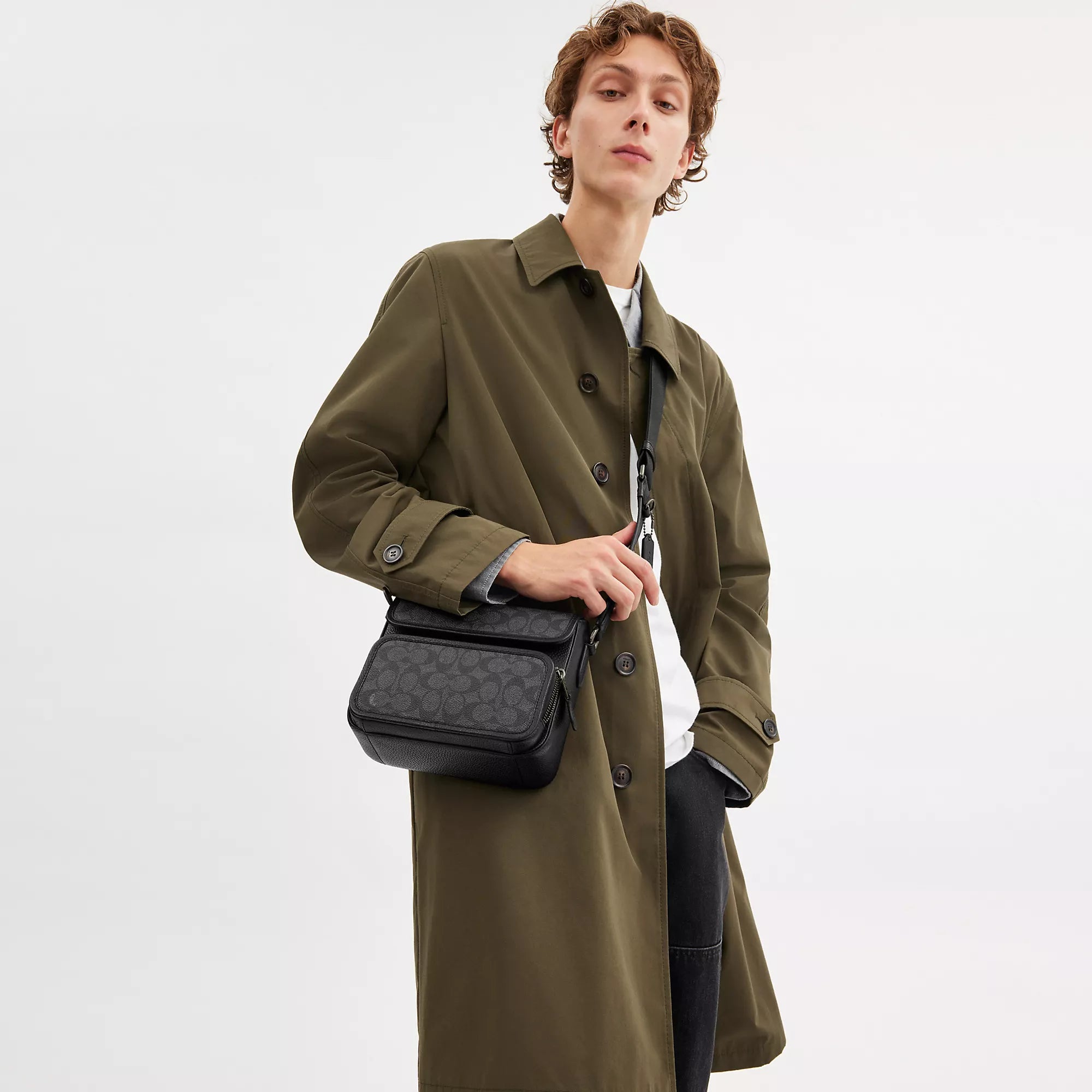 Coach Sullivan Flap Crossbody Bag In Signature Canvas