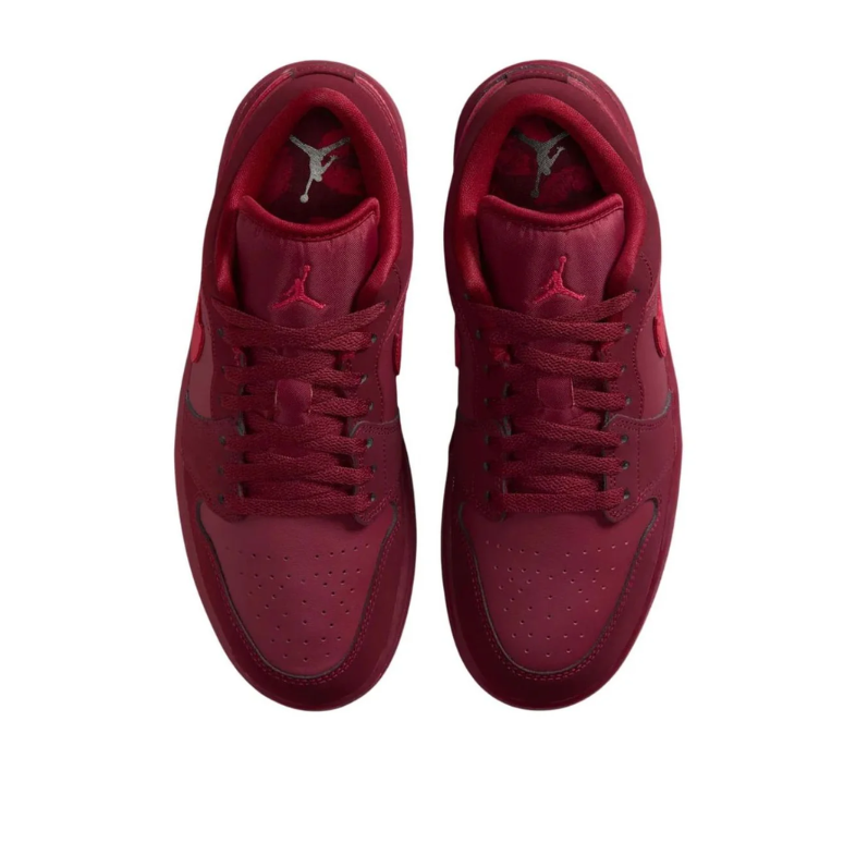 Air Jordan 1 Low "Valentine's Day" (W)