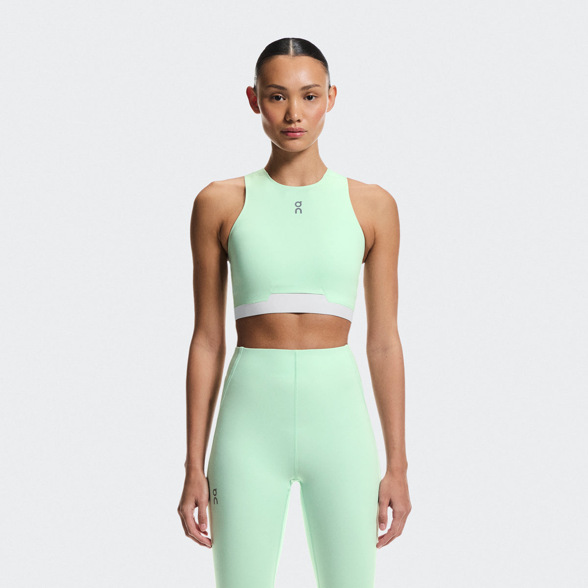 Train 2-in-1 Crop - Womens