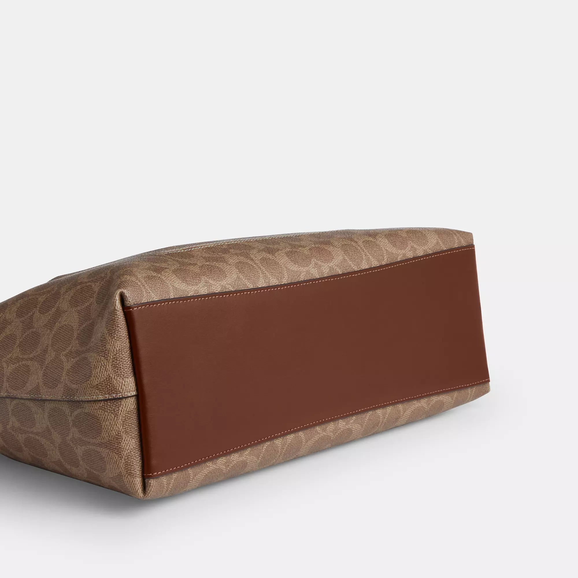 Coach Station Tote Bag In Signature Canvas