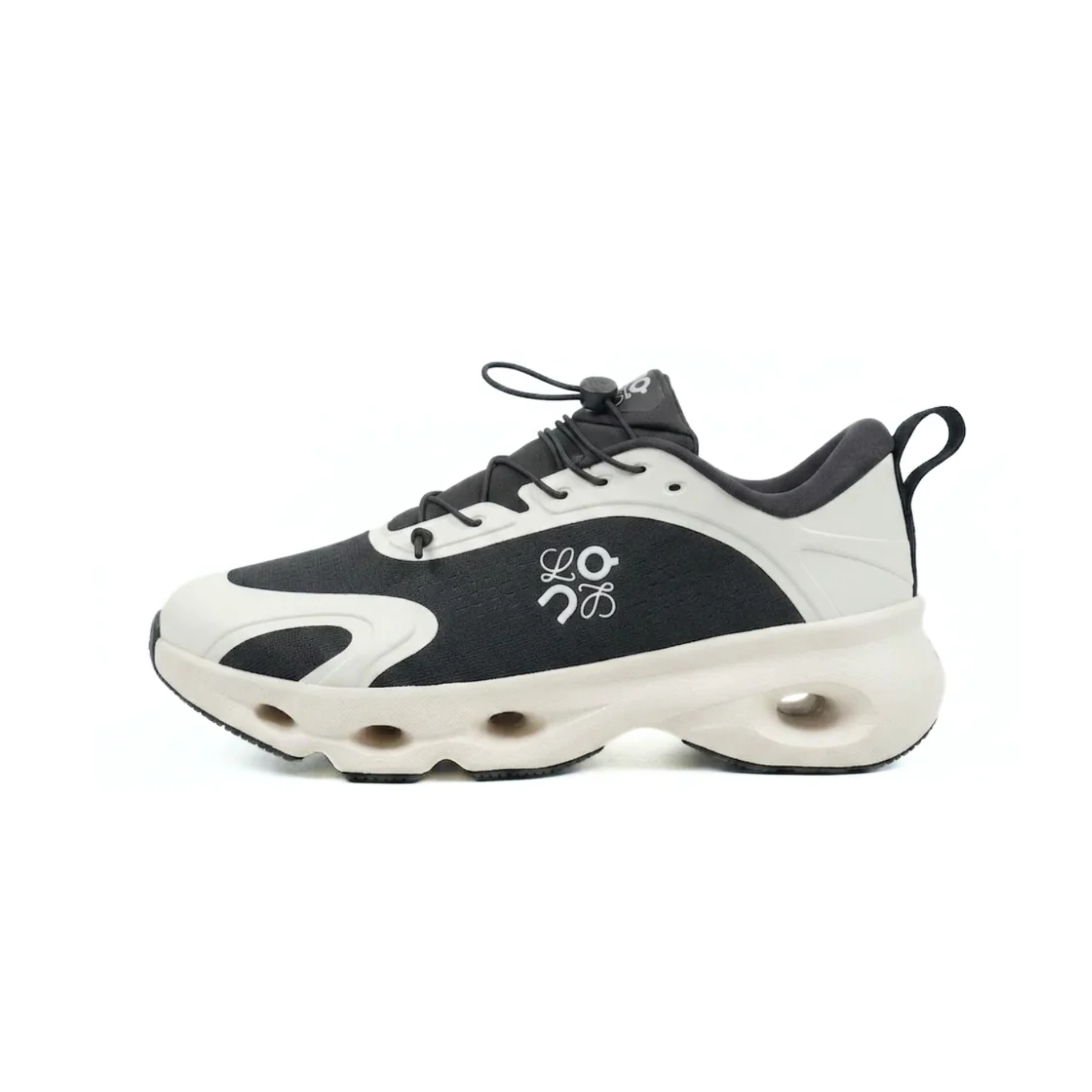 ON Running Cloudsolo Loewe