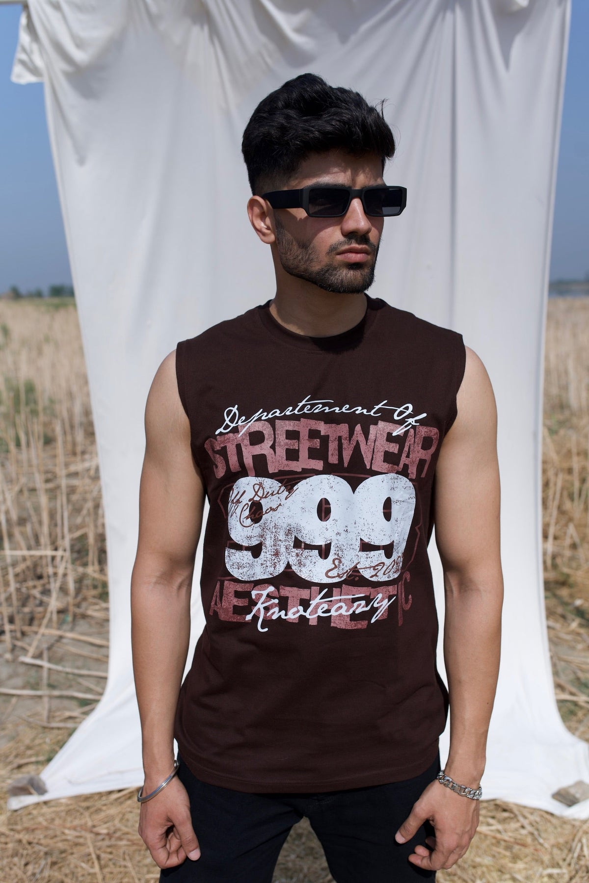 999 Aesthetics Tank