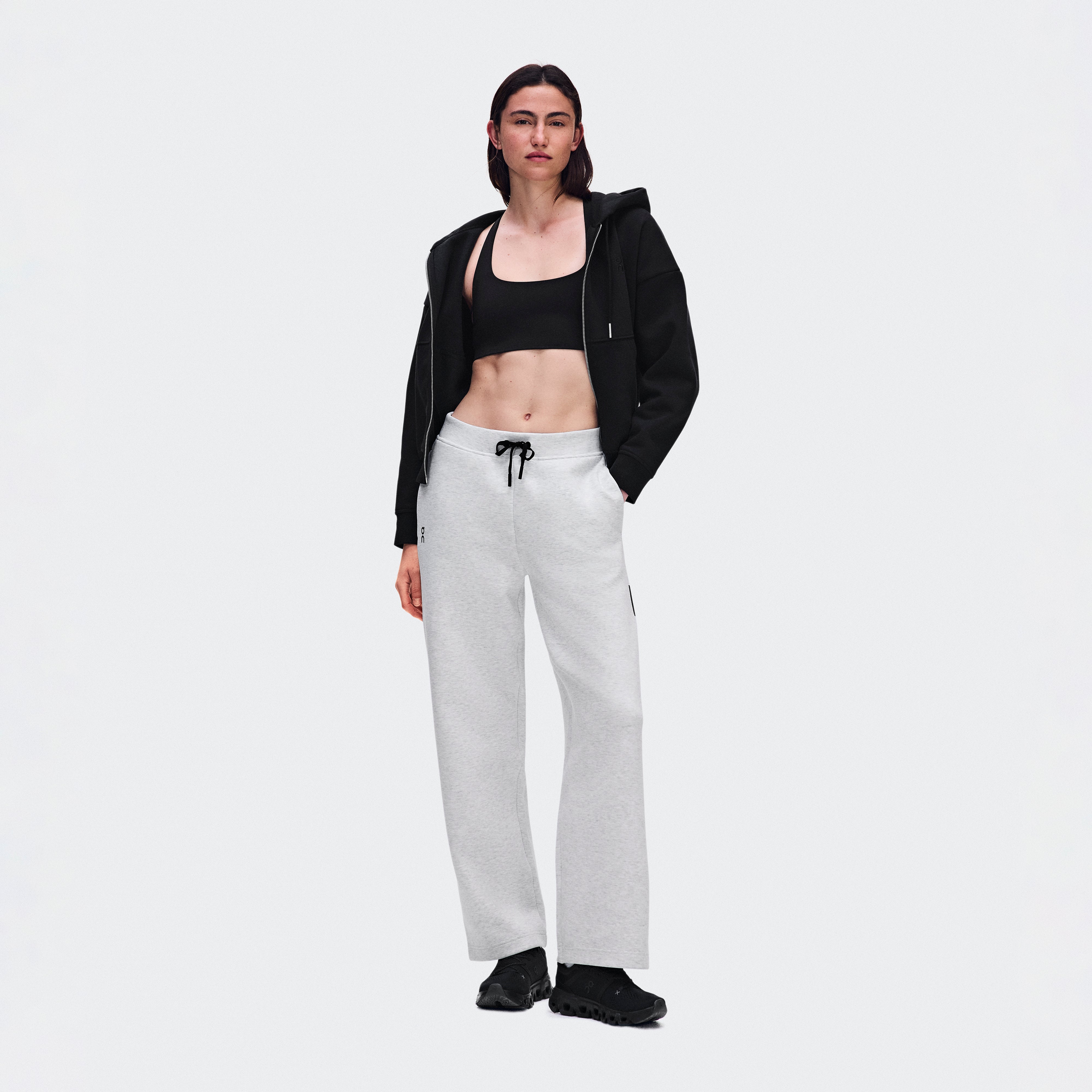 Focus Tech Sweatpants - Womens