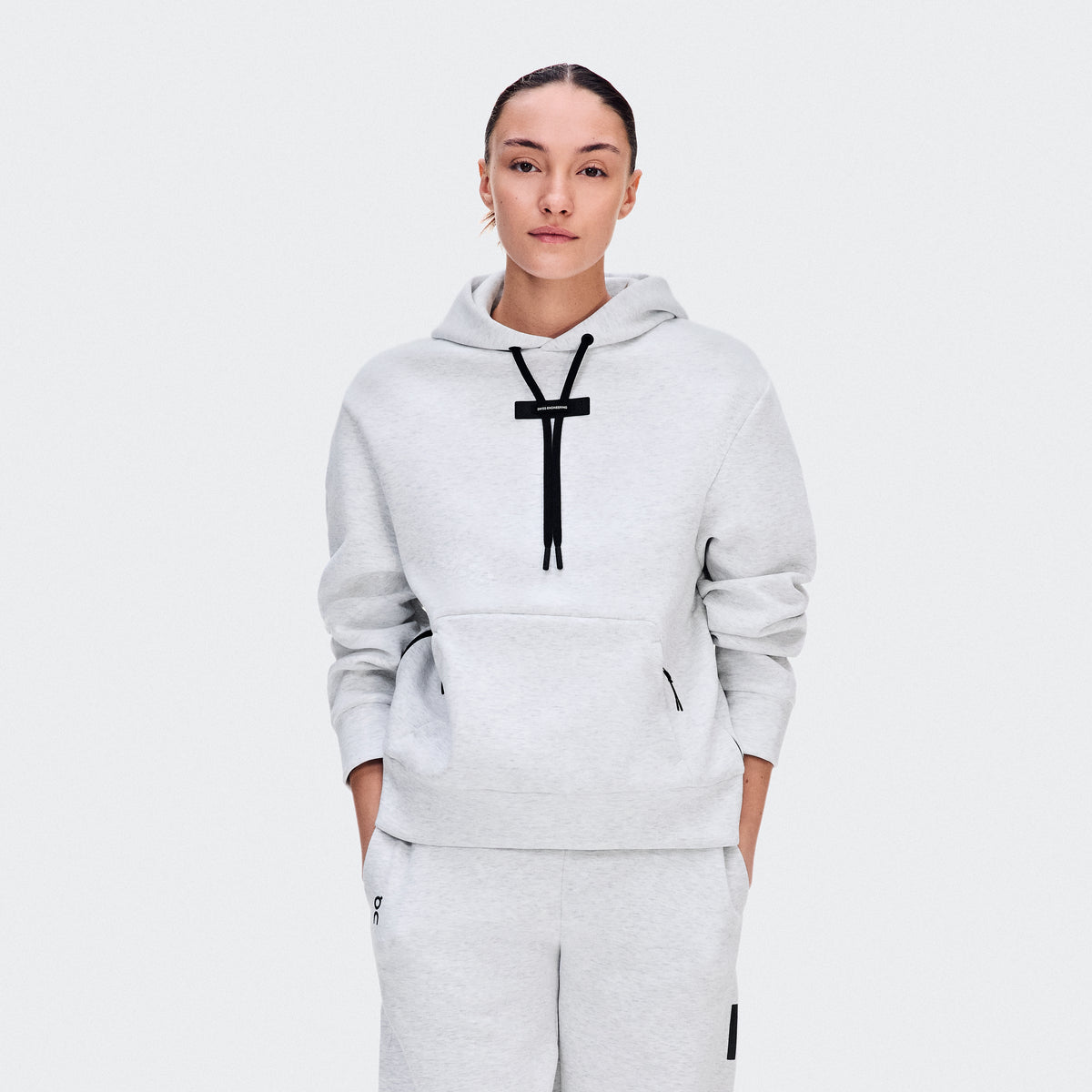 Focus Tech Hoodie - Womens