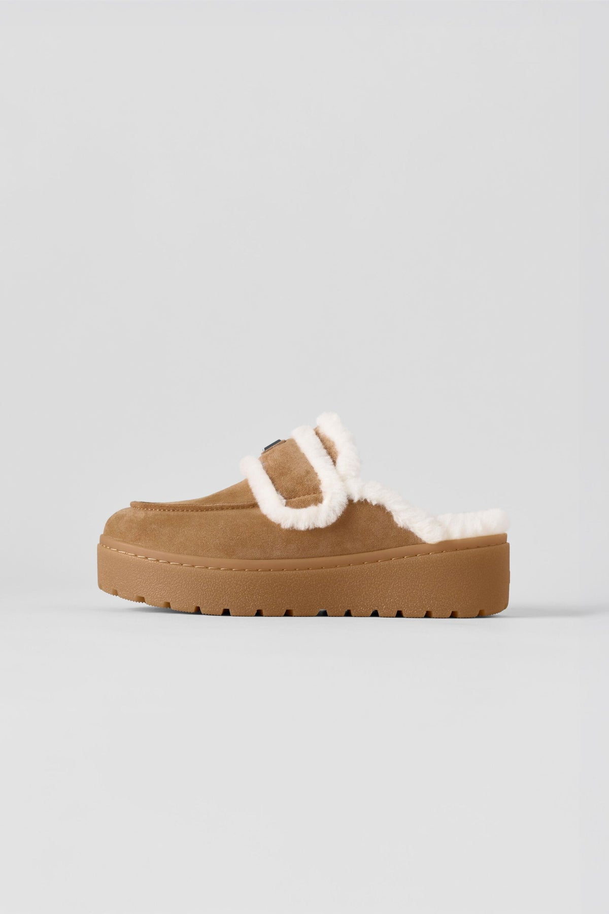 Alo Yoga ALO Malibu Loafer - Rich Chestnut