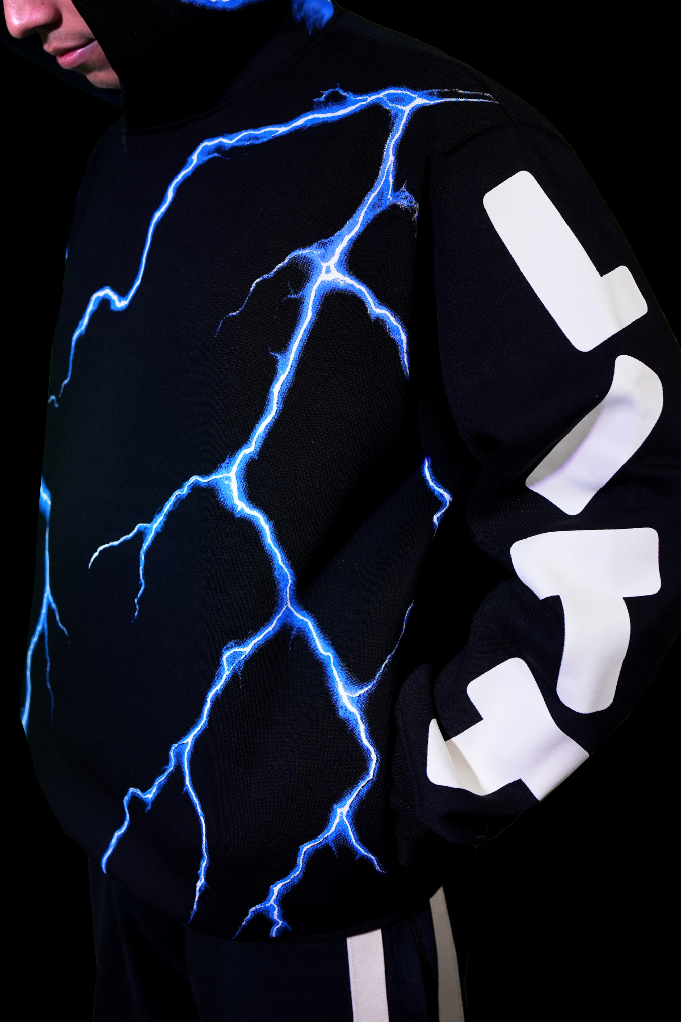 Sullitt BLACKOUT THUNDER HOODIE