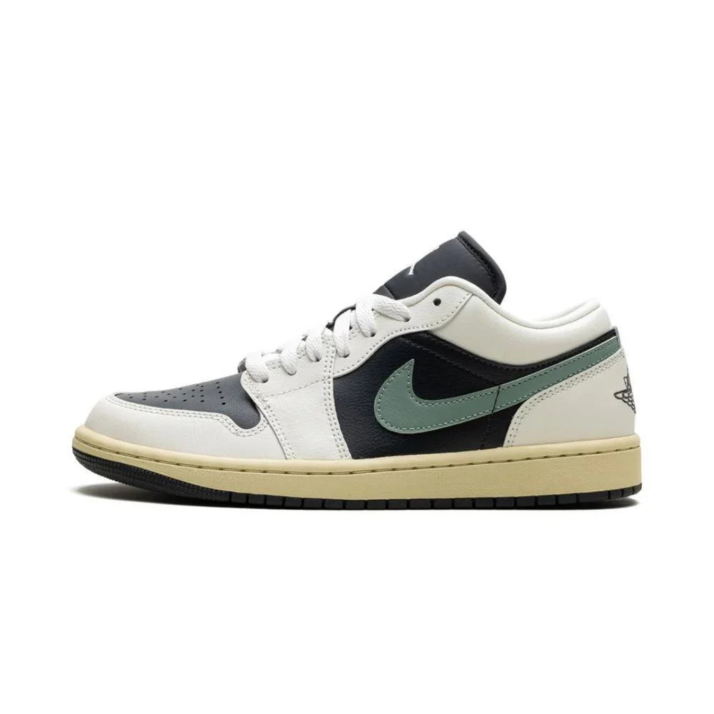 Air Jordan 1 Low Jade Smoke (WMNS)