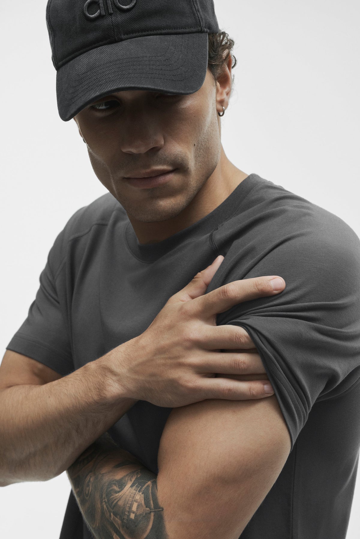 Alo Yoga ALO Vapor Crewneck Short Sleeve - Anthracite