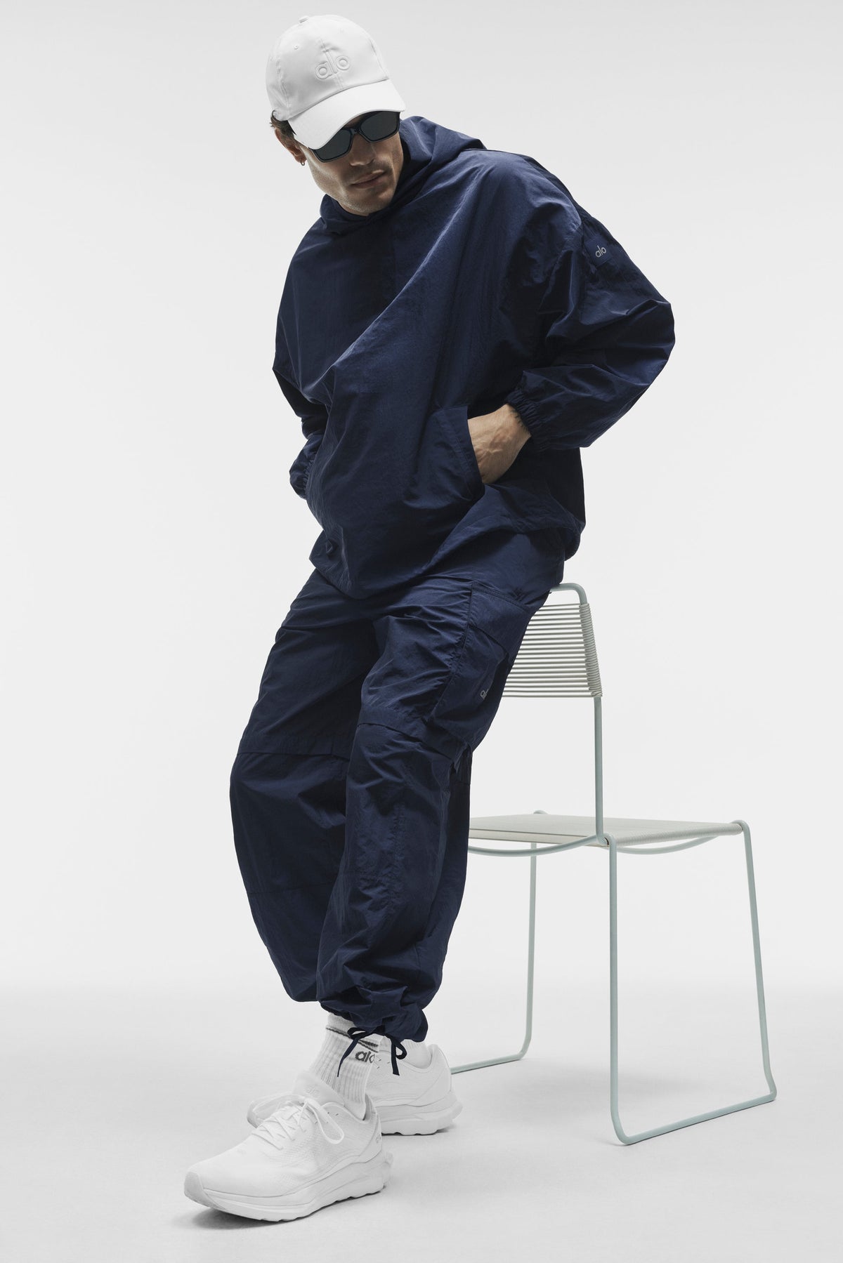 Alo Yoga Axis Cargo Trouser - Navy