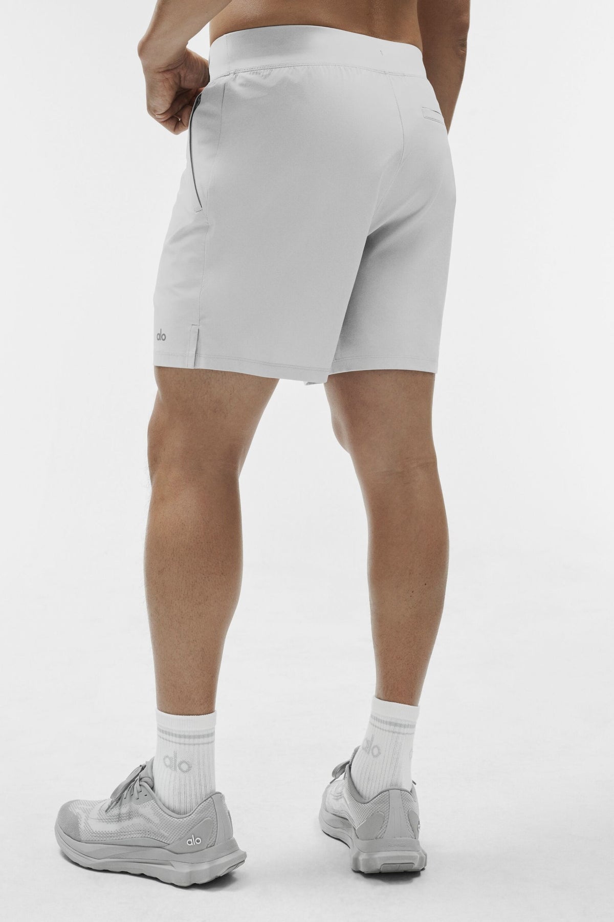 Alo Yoga 5" Repetition Short - Titanium