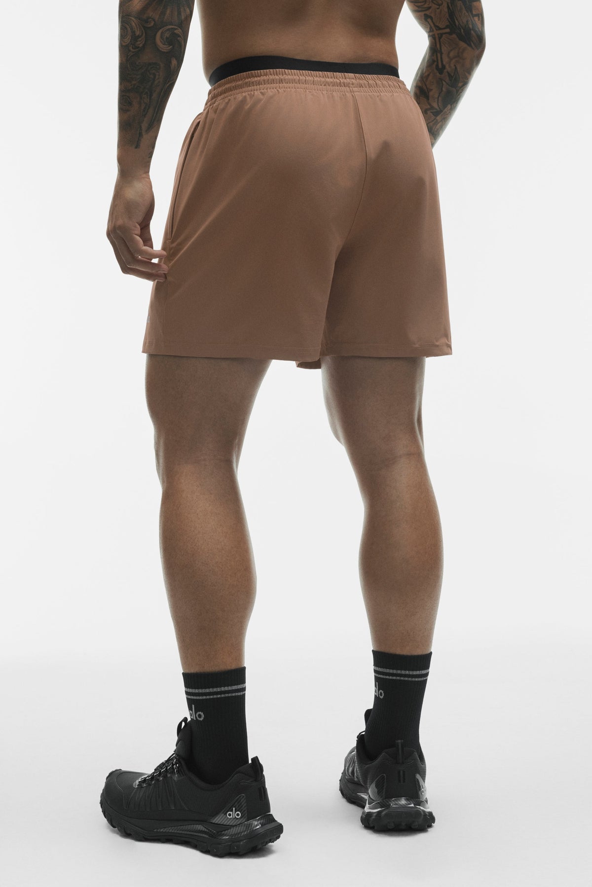 Alo Yoga 5" Circuit Short - Java Brown