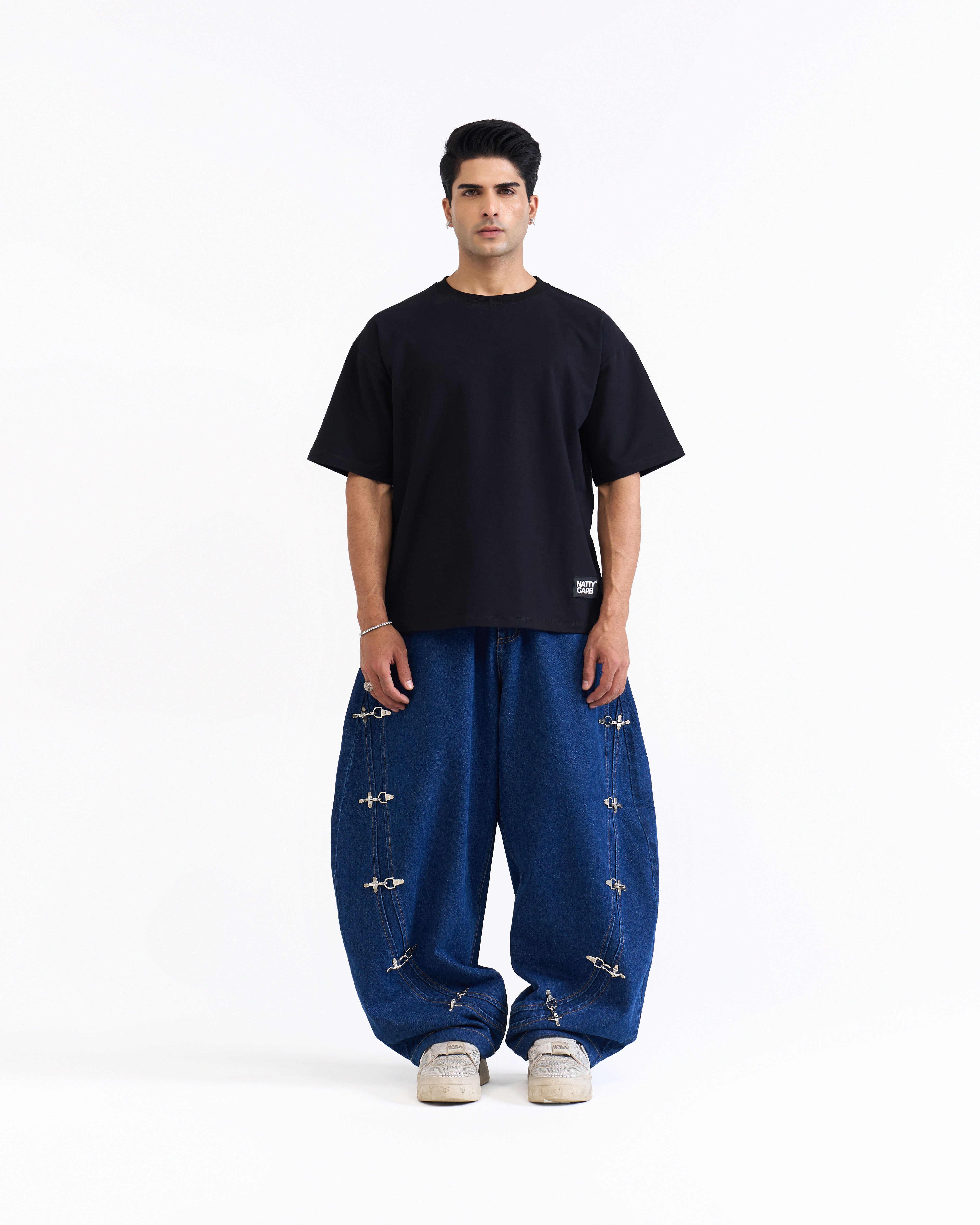 DIAMOND SCRIPT TEE