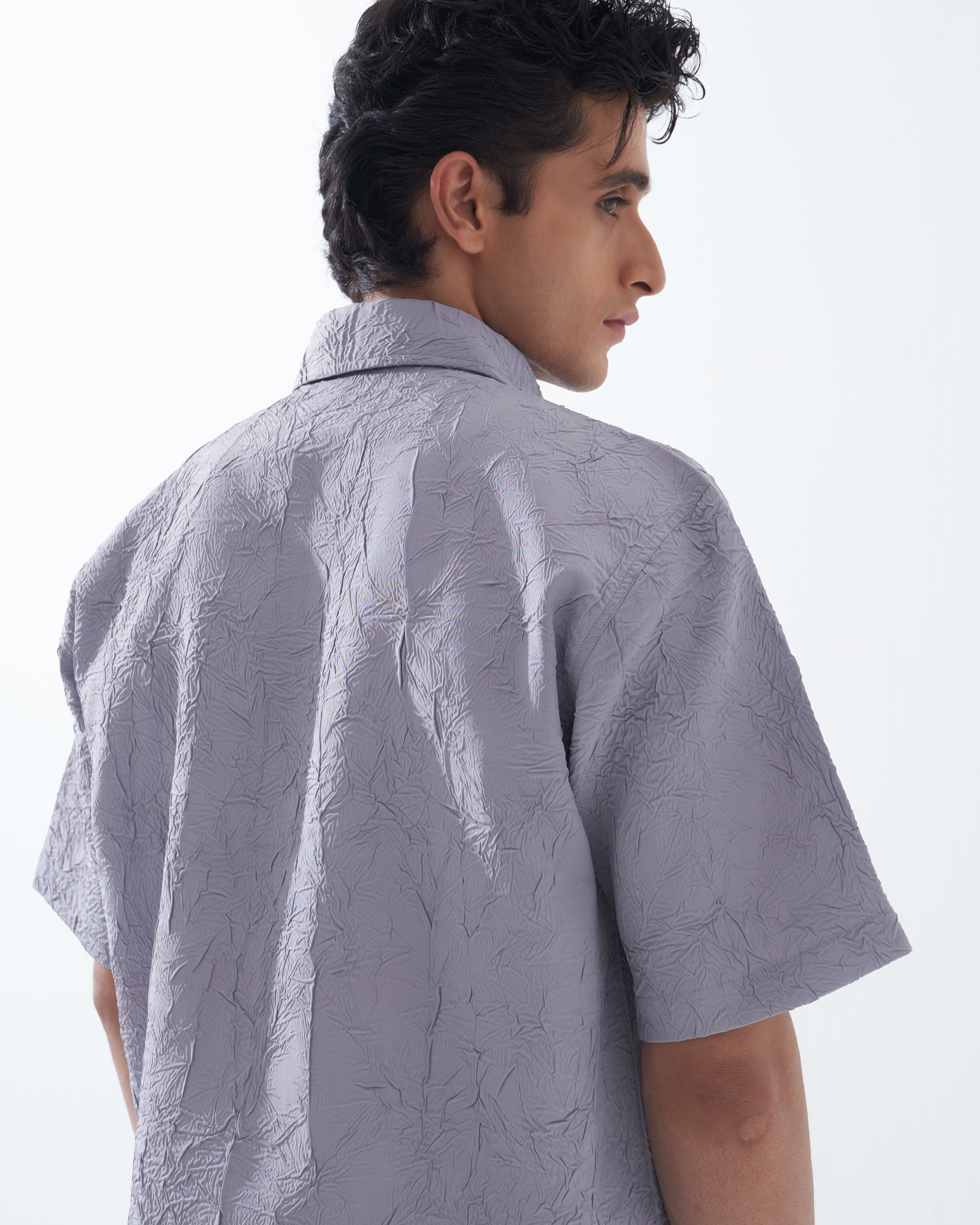 CRINKLED LIGHT GREY SHIRT