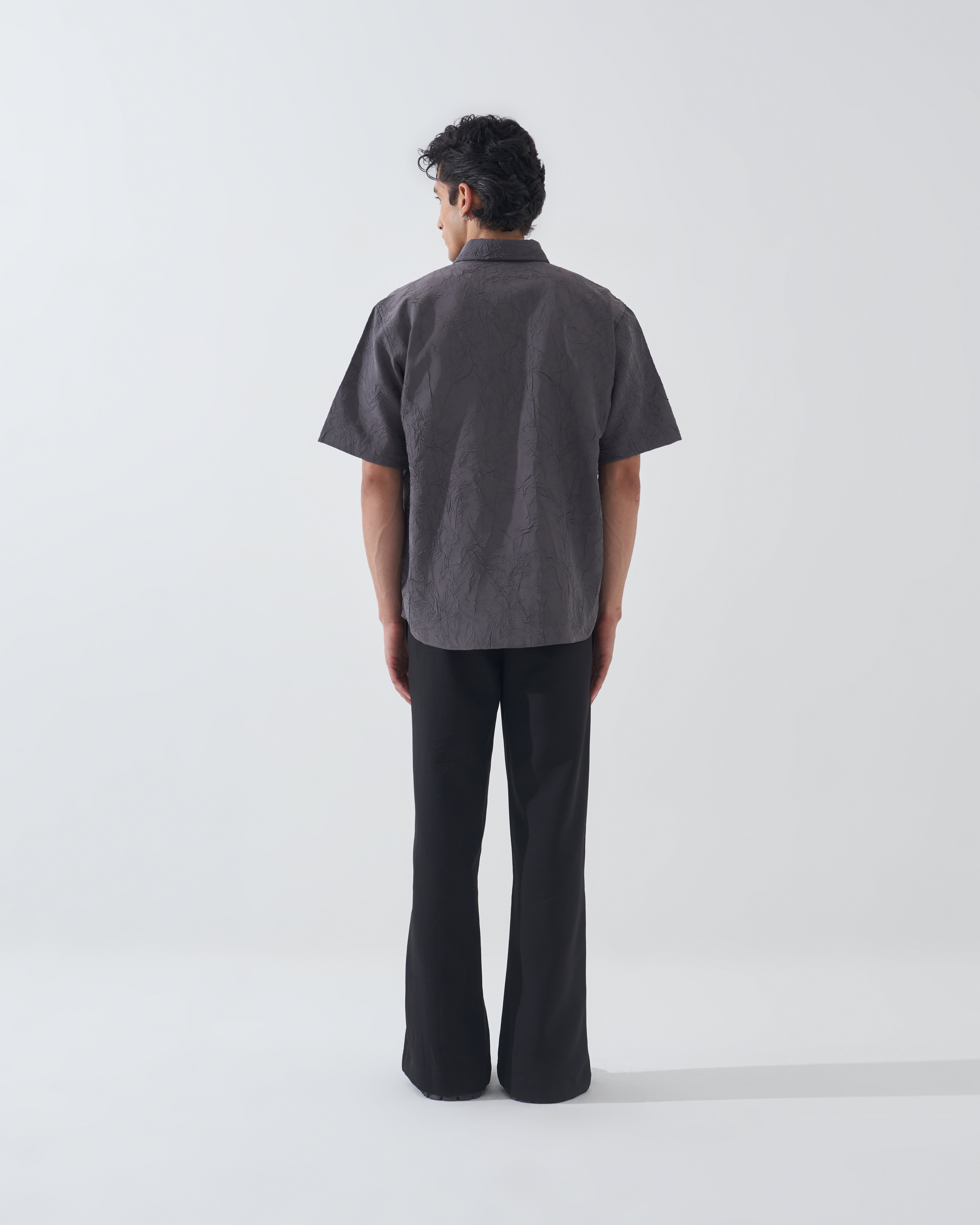 CRINKLED DARK GREY SHIRT