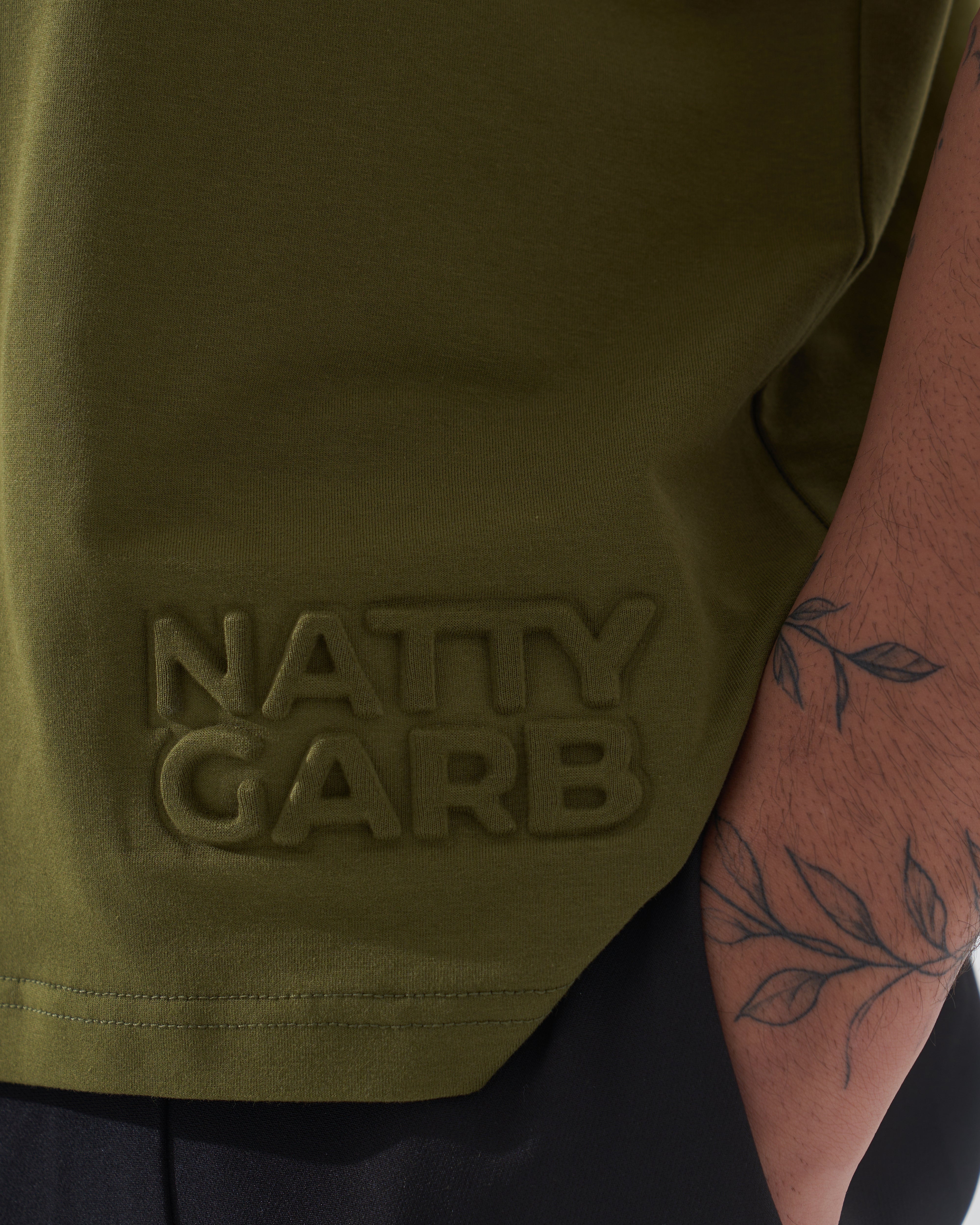 BASIC : OLIVE GREEN