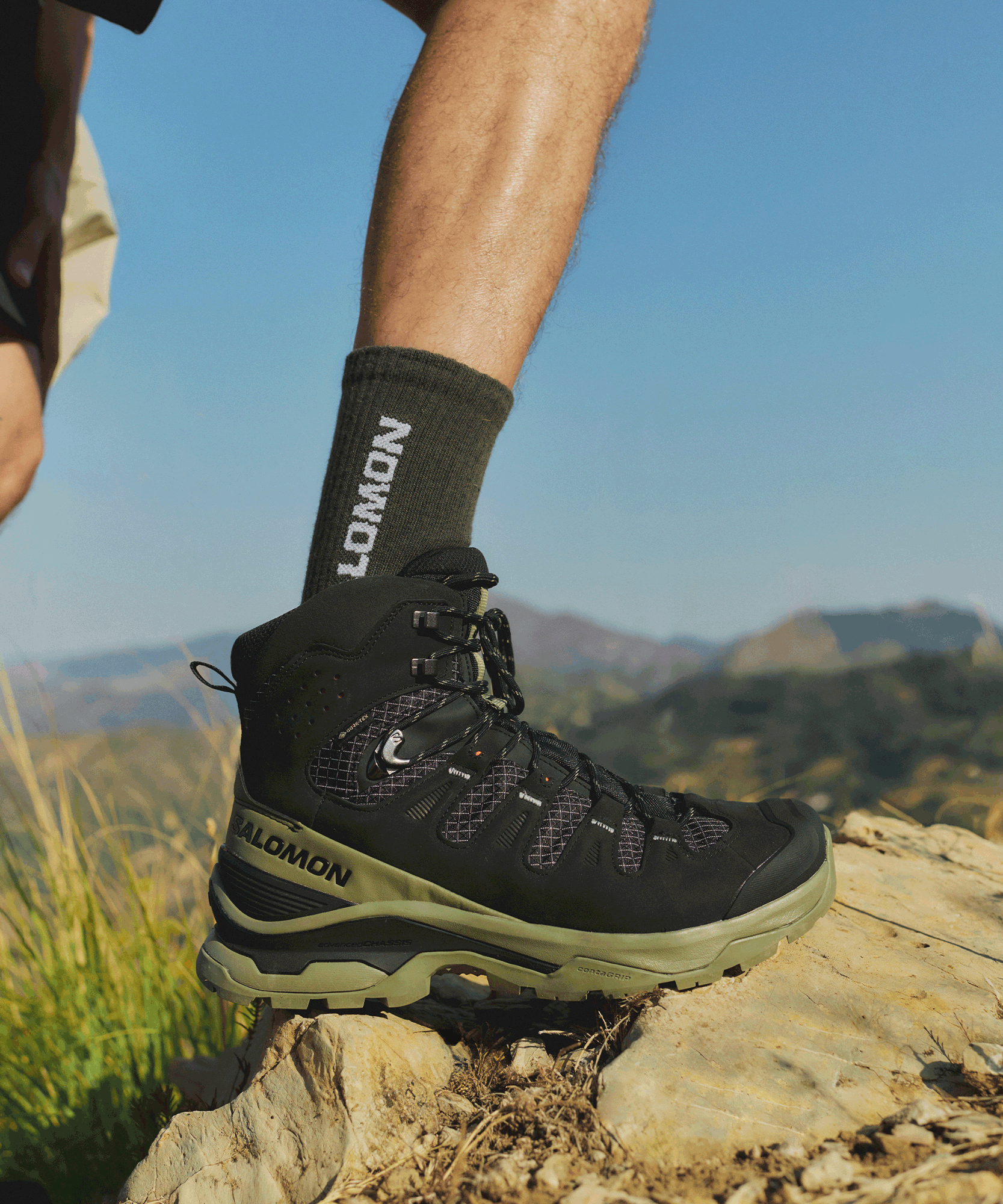 QUEST 5 GORE TEX Black / Deep Lichen Green / Black