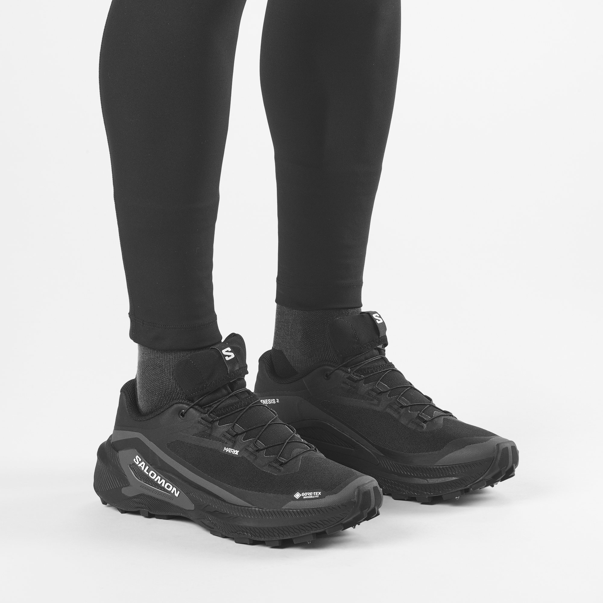 GENESIS 2 GTX SPIKE Black / Black / White