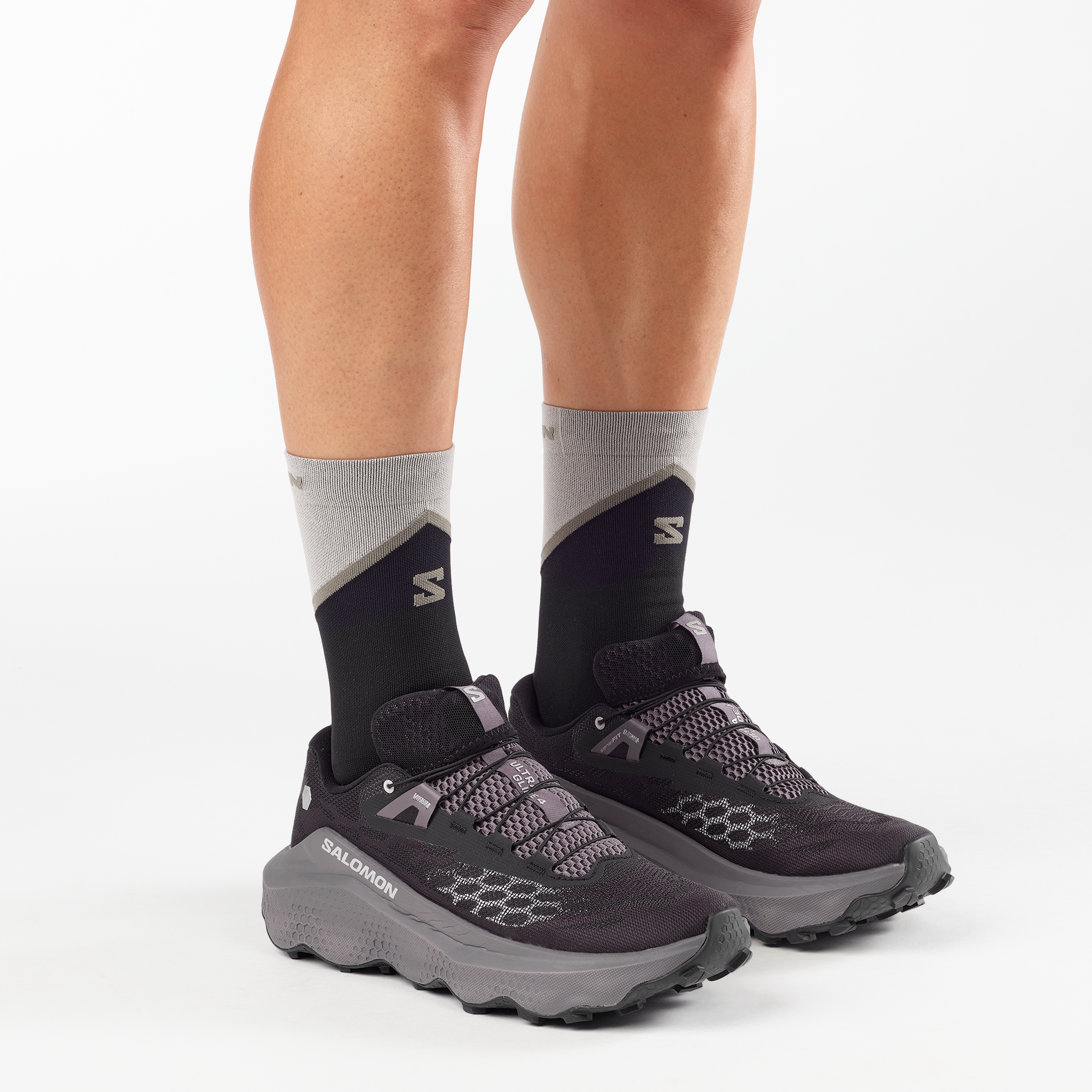 ULTRA GLIDE 4 Black / Dark Gull Gray / Silver Cloud