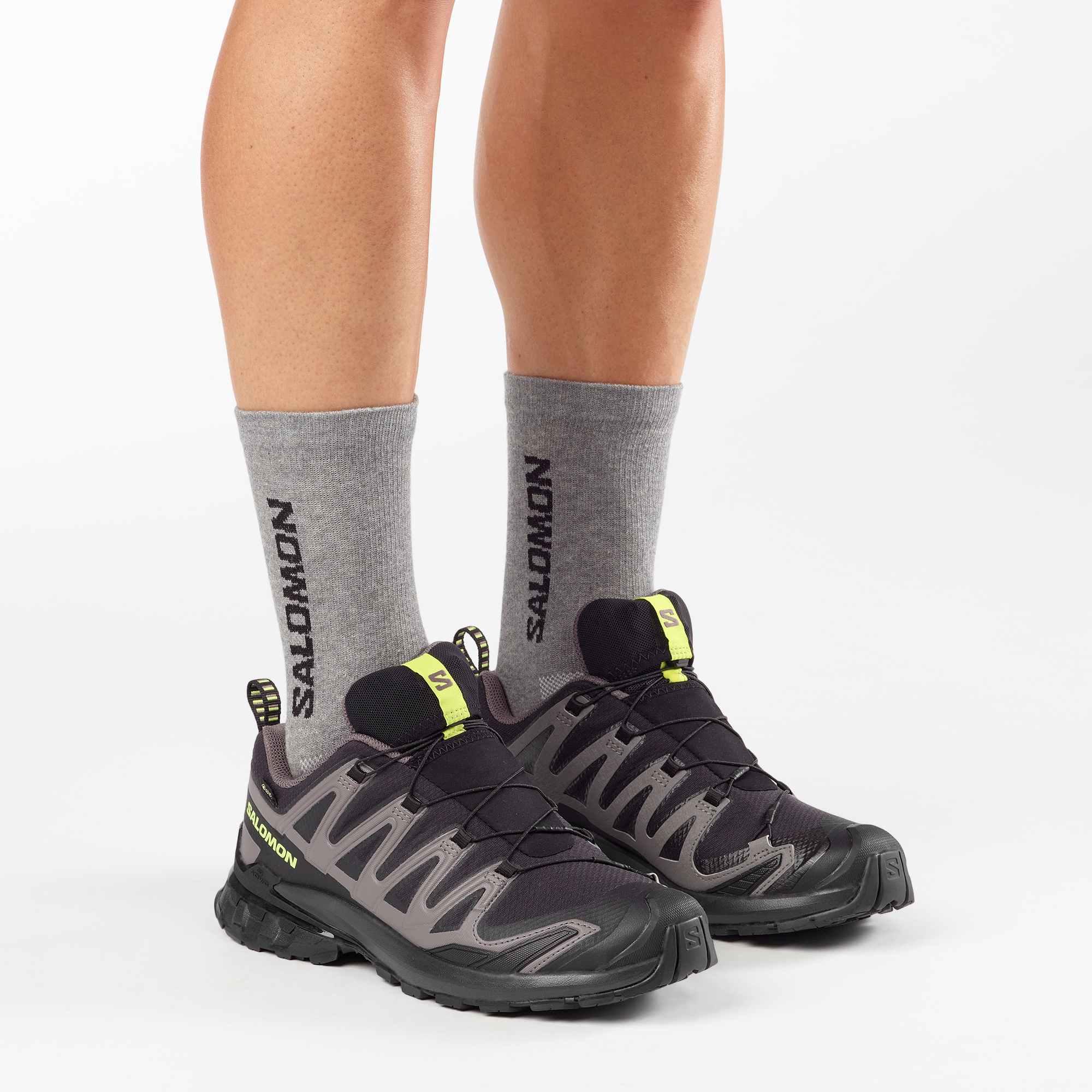 XA PRO 3D V9 GORE-TEX Black / Dark Gull Gray / Acid Lime