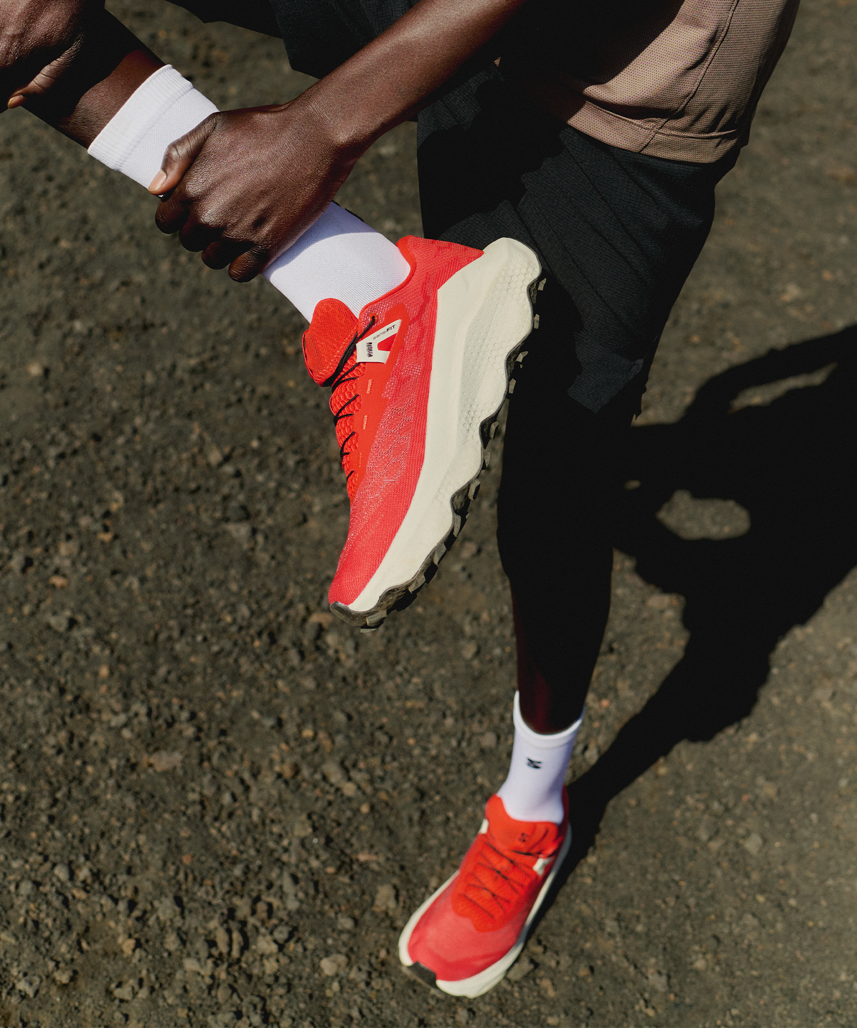 ULTRA GLIDE 4 Fiery Red / Vanilla Ice / Black