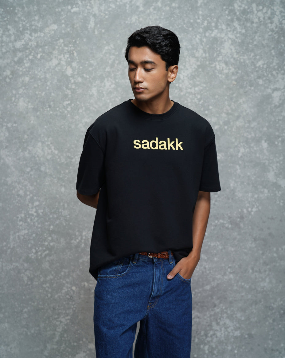 Black - Black graphic t-shirt
