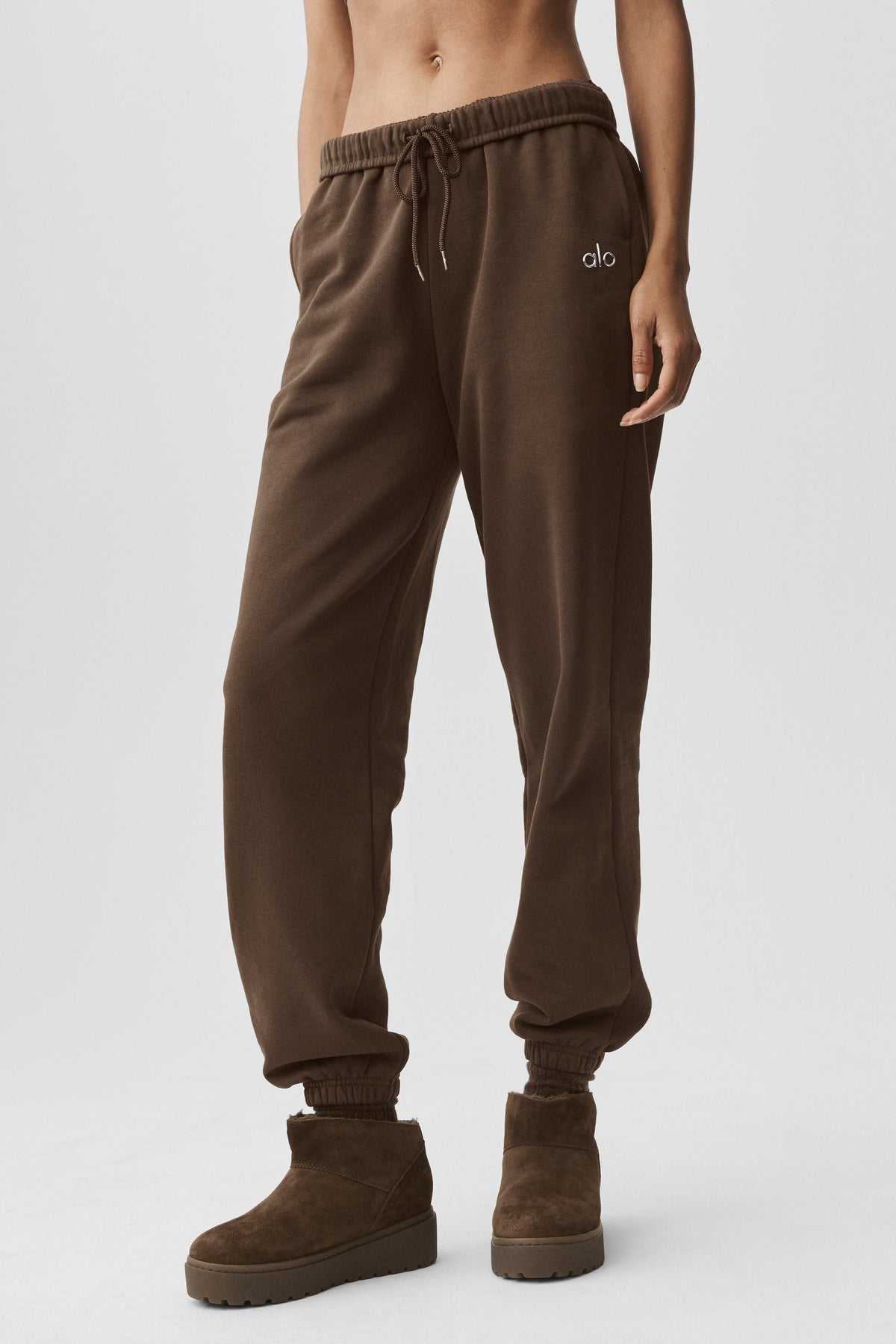 Alo Yoga Accolade Sweatpant - Espresso