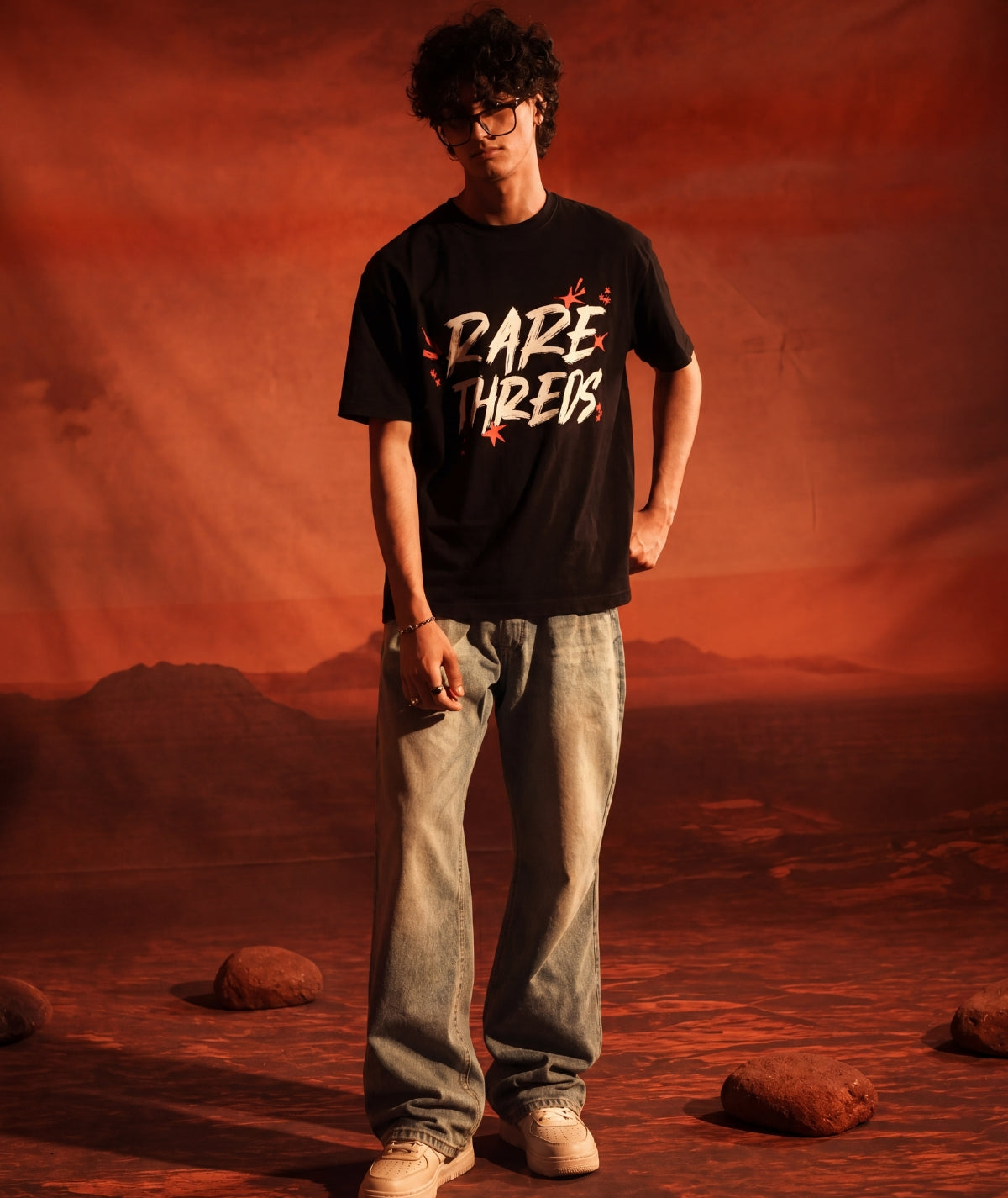 STARGAZE TEE - BLACK