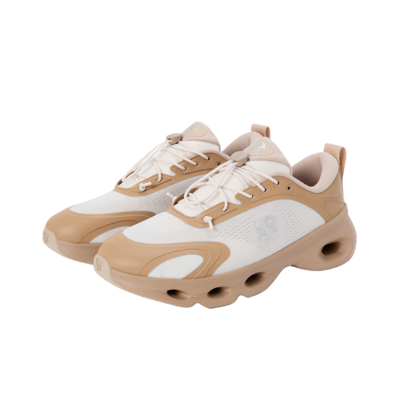 ON Running Cloudsolo Loewe Dark Sand Cream