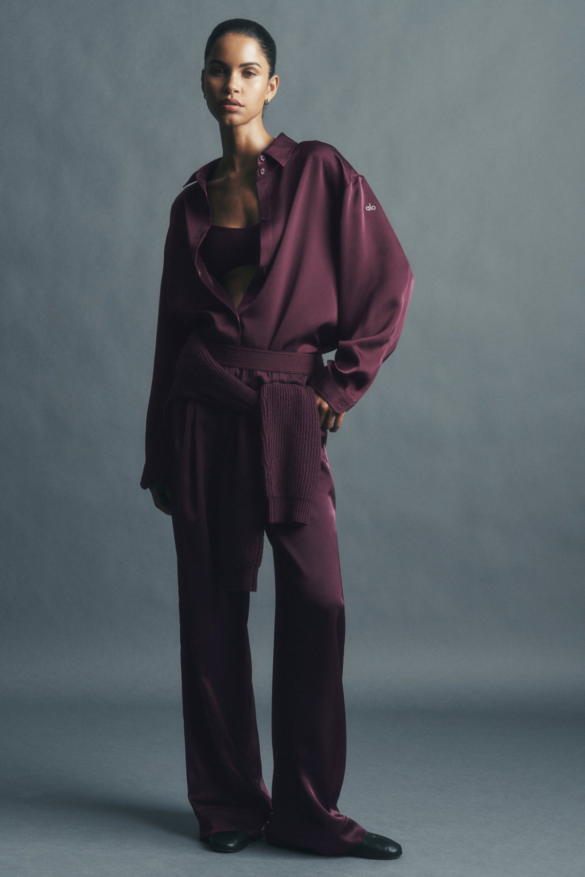 Alo Yoga Satin High-Waist Smooth Talker Pant (Regular) - Rich Bordeaux