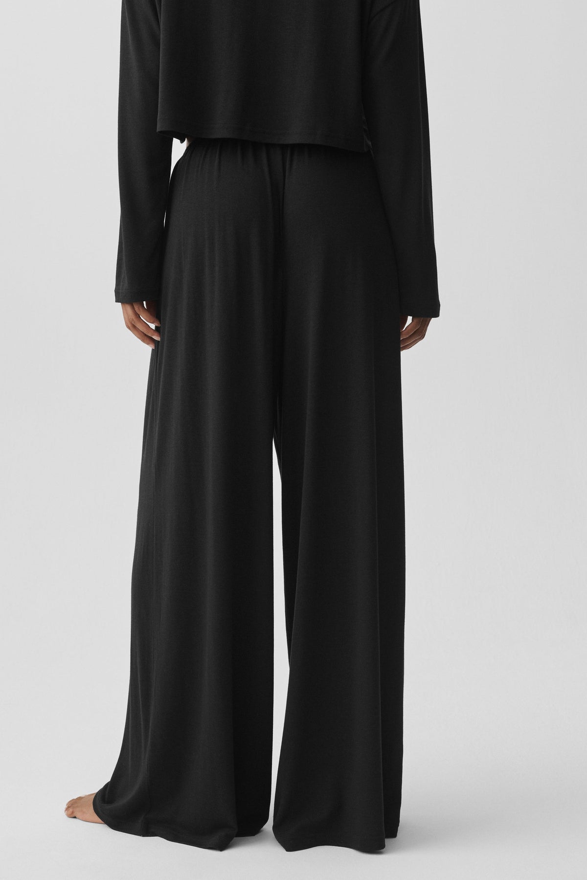 Alo Yoga Semi Sheer High-Waist Oasis Wide Leg Pant (Long) - Black