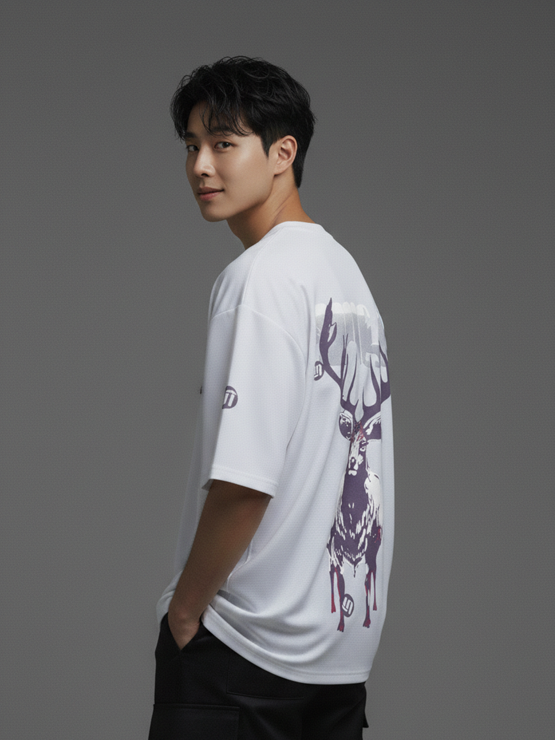 WILD DEER WHITE OVERSIZED T-SHIRT