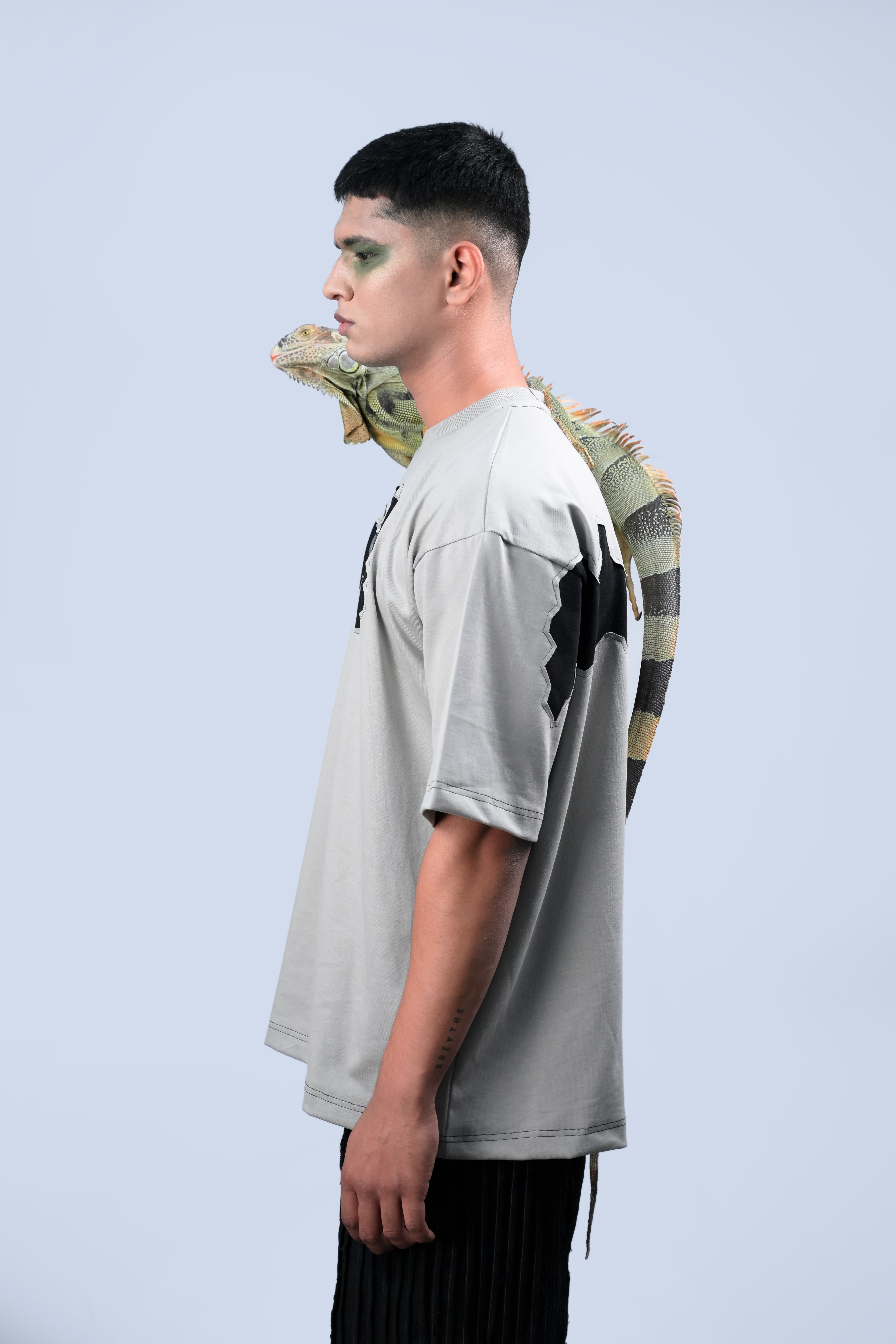 Farda Clothing AUTOGRAPH TEE: LIFEGRAY (UNISEX)