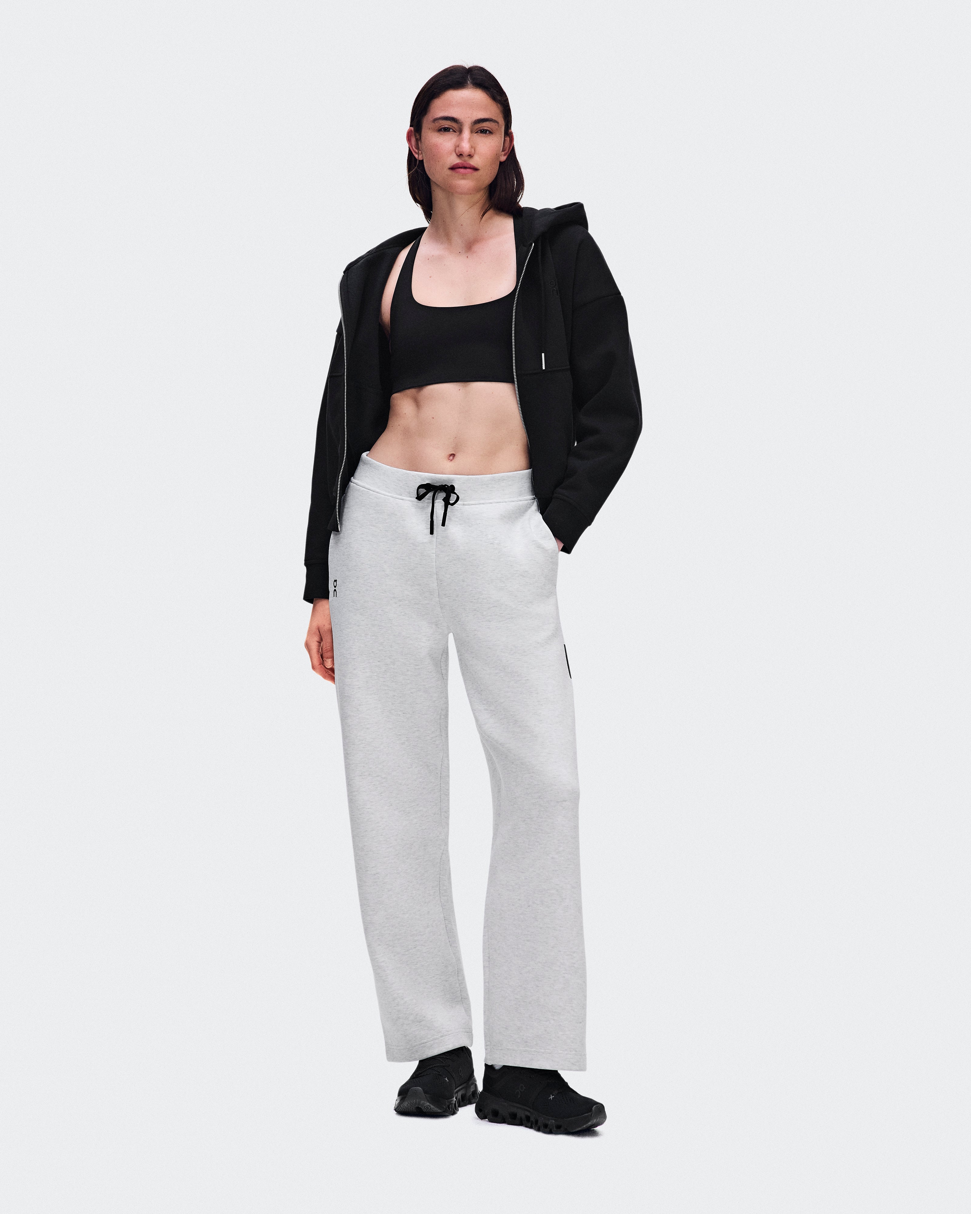Focus Tech Sweatpants - Womens