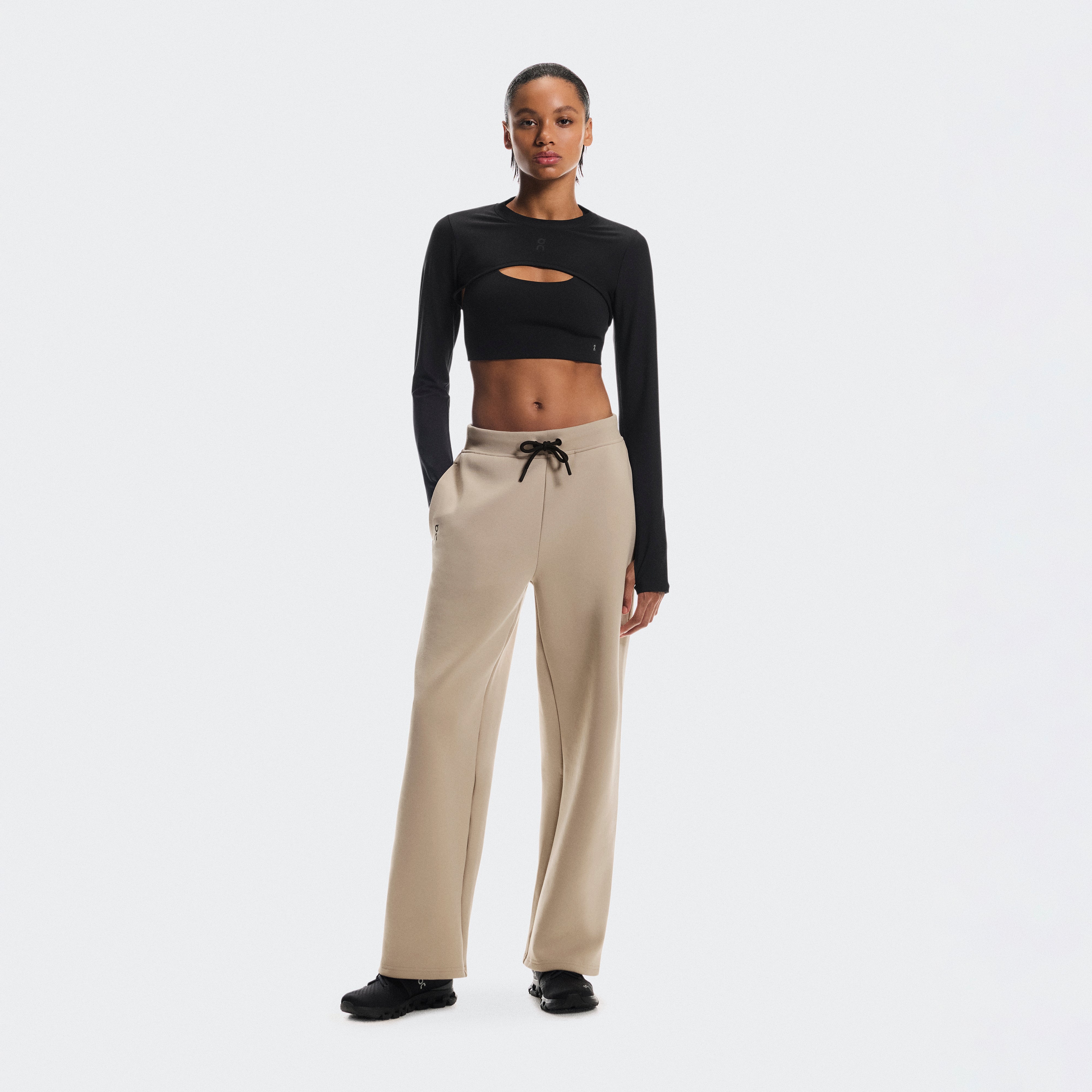 Focus Tech Sweatpants - Womens