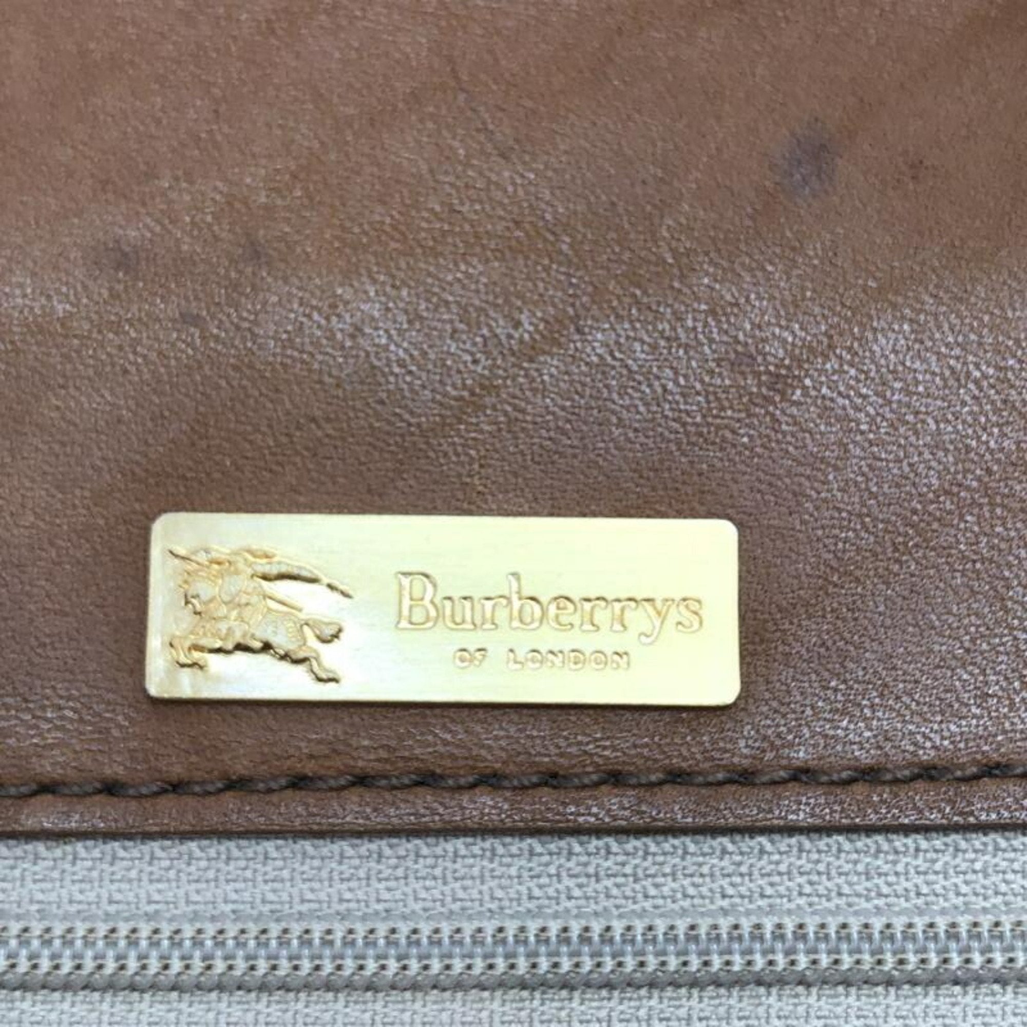 Burberry Burberrys Shoulder Bag (Pre-Owned)