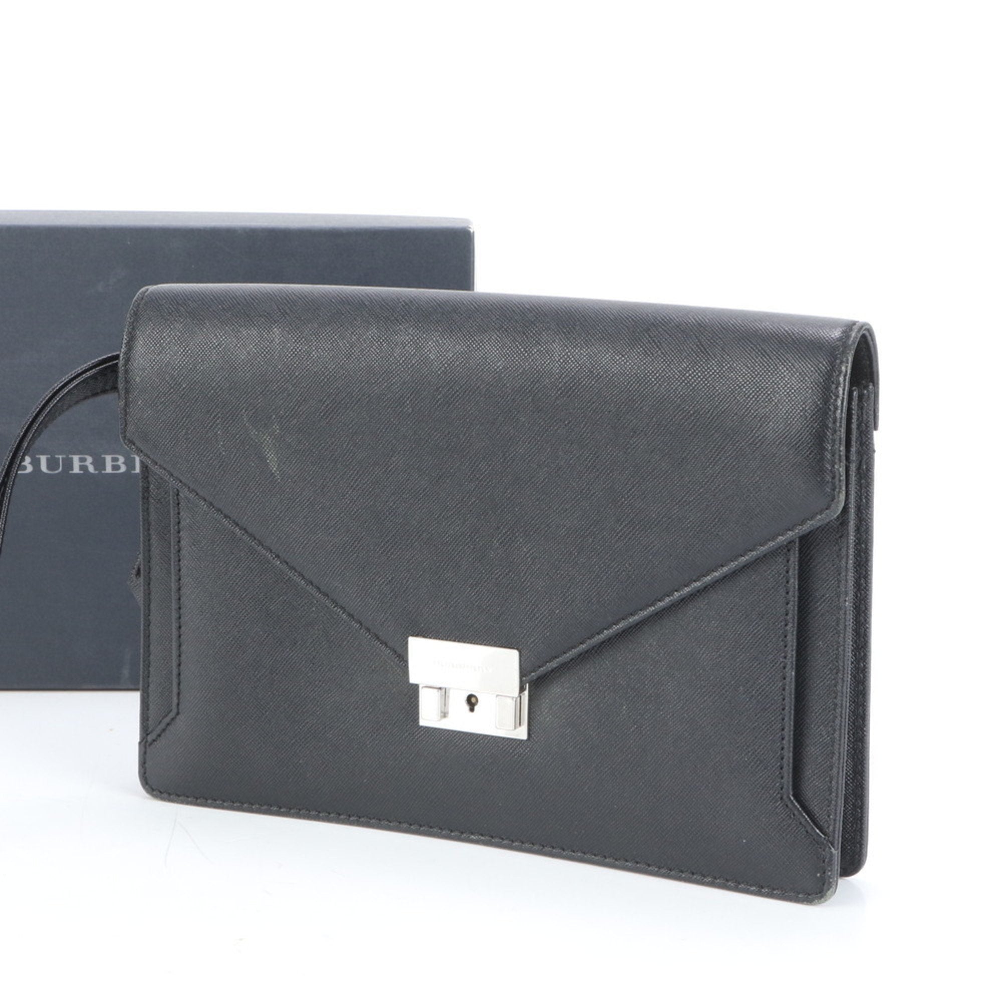 Burberry Leather Clutch Bag (Pre-Owned)