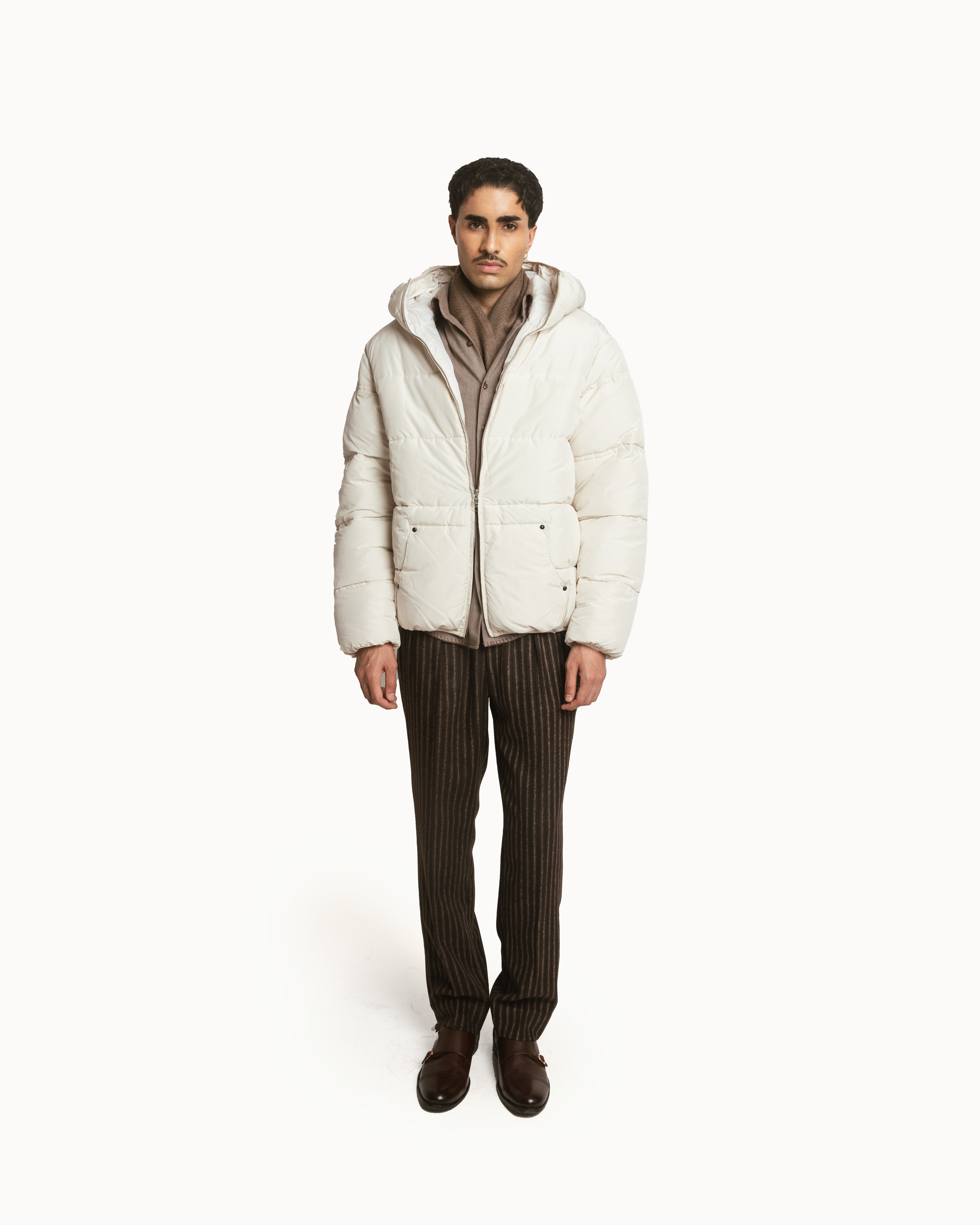 Puffer Jacket full sleeves in cream