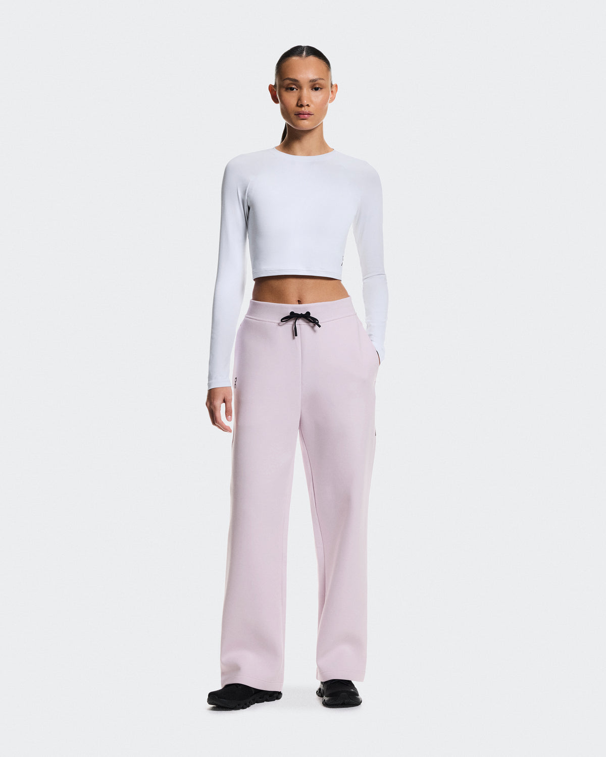 Focus Tech Sweatpants - Womens