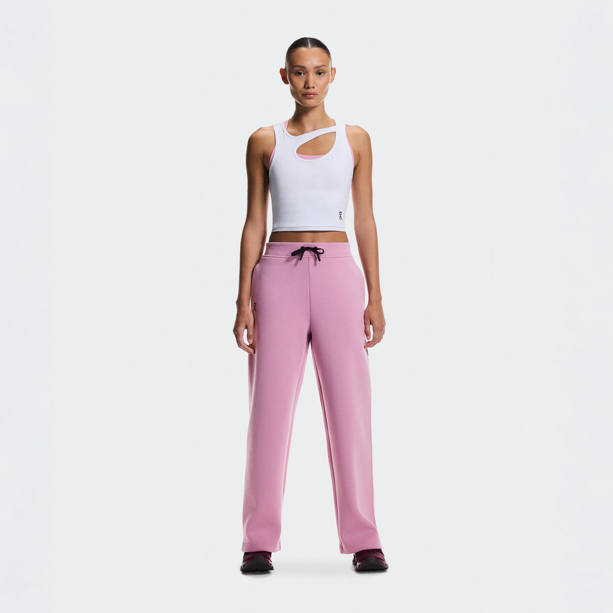 Focus Tech Sweatpants - Womens