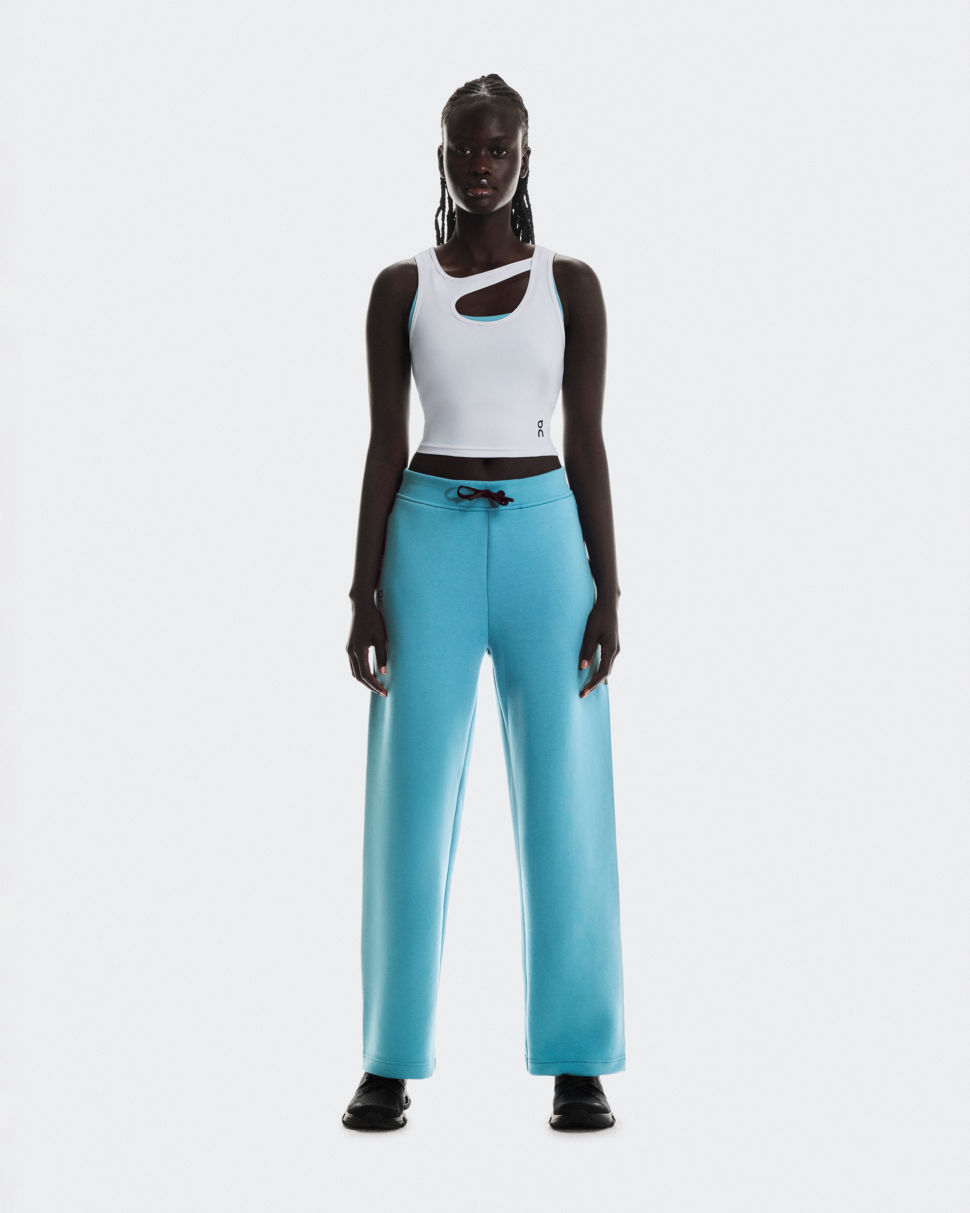 Focus Tech Sweatpants - Womens