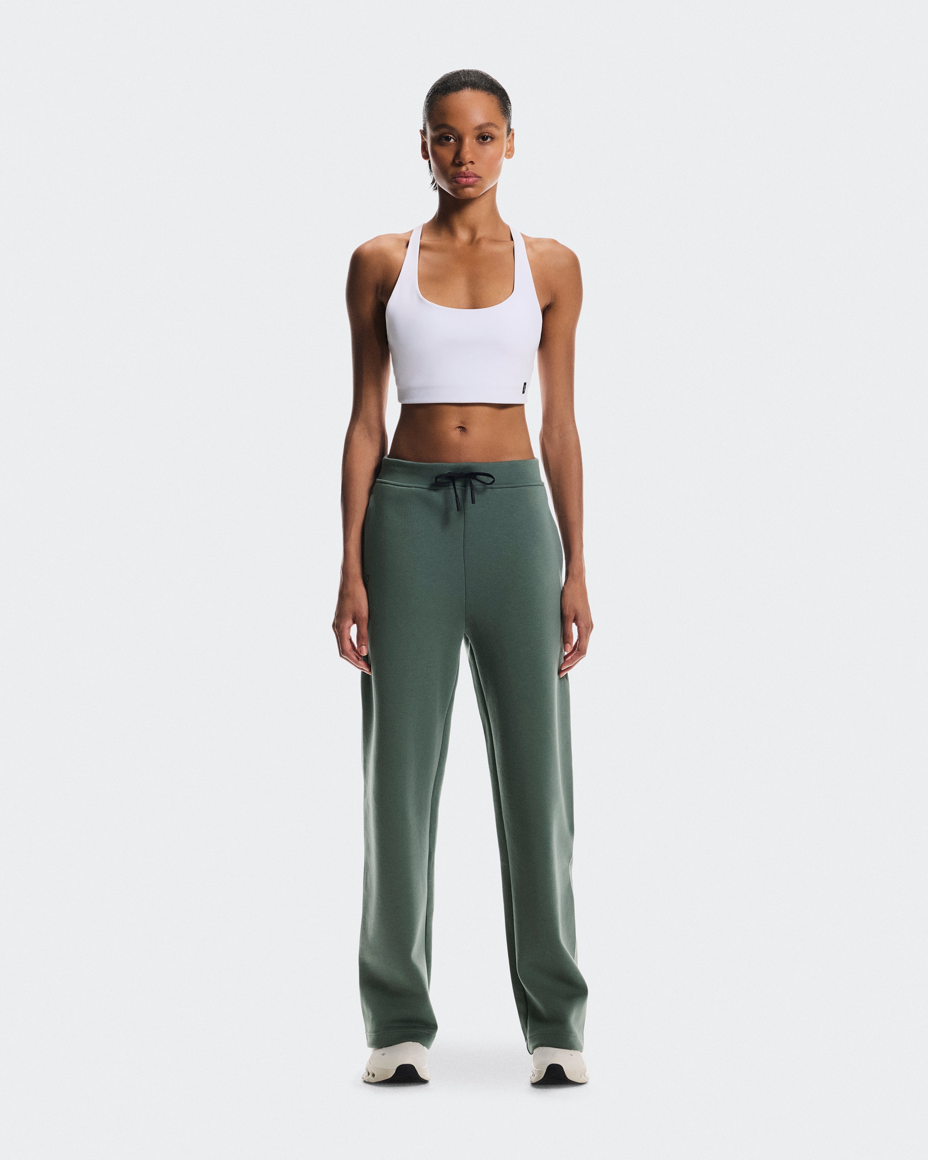 Focus Tech Sweatpants - Womens